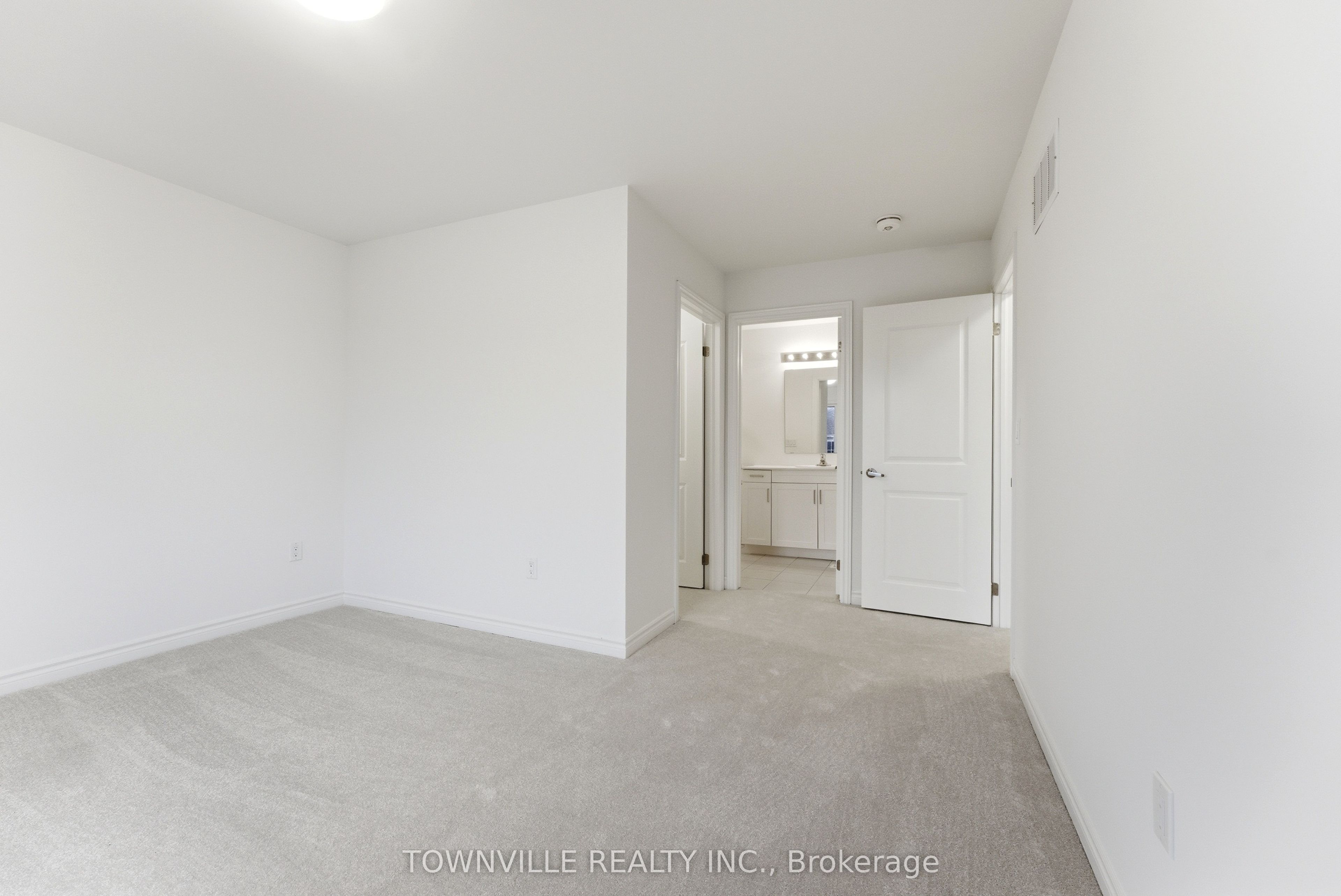 57 Bradden Crescent Property Photo 21