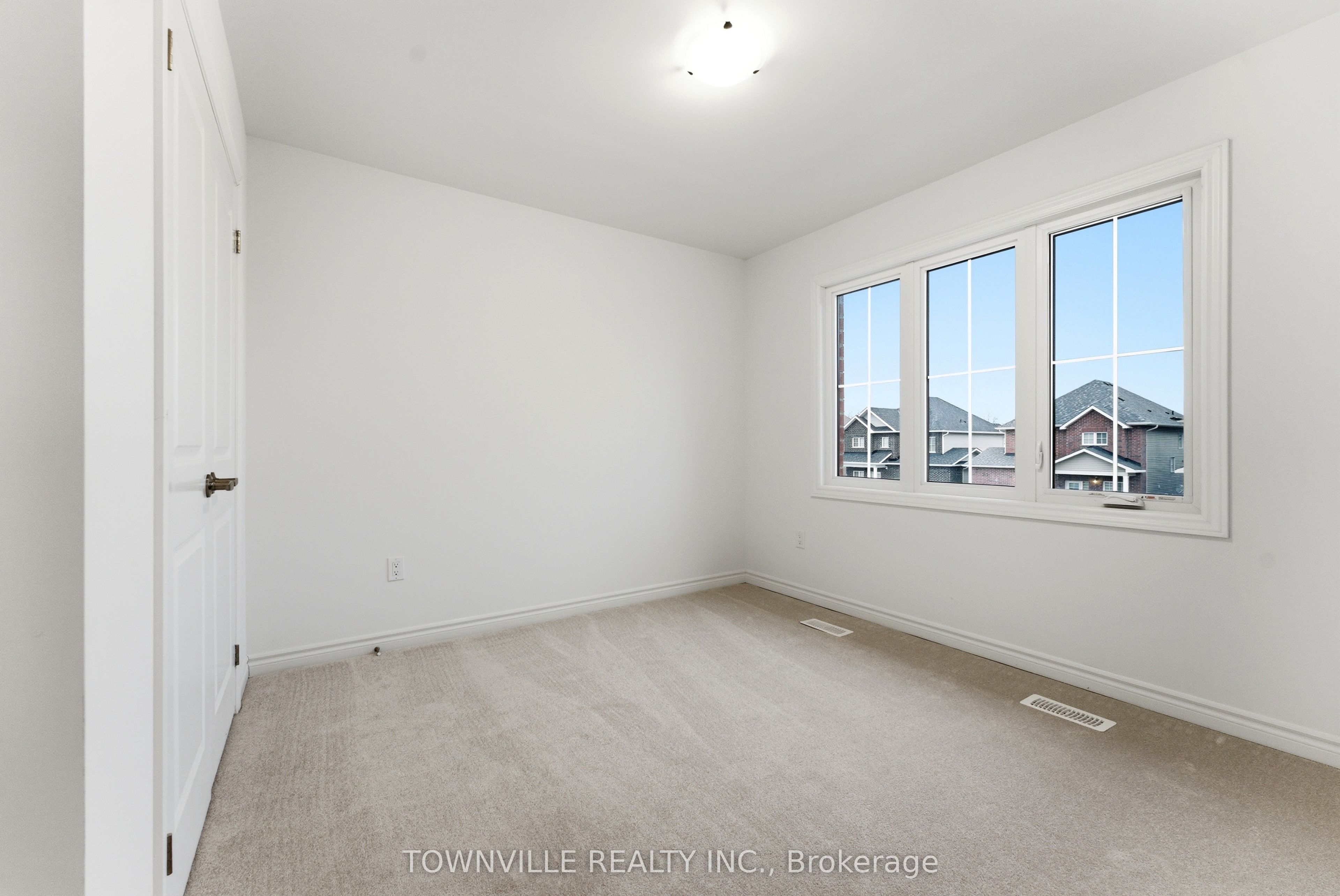 57 Bradden Crescent Property Photo 23