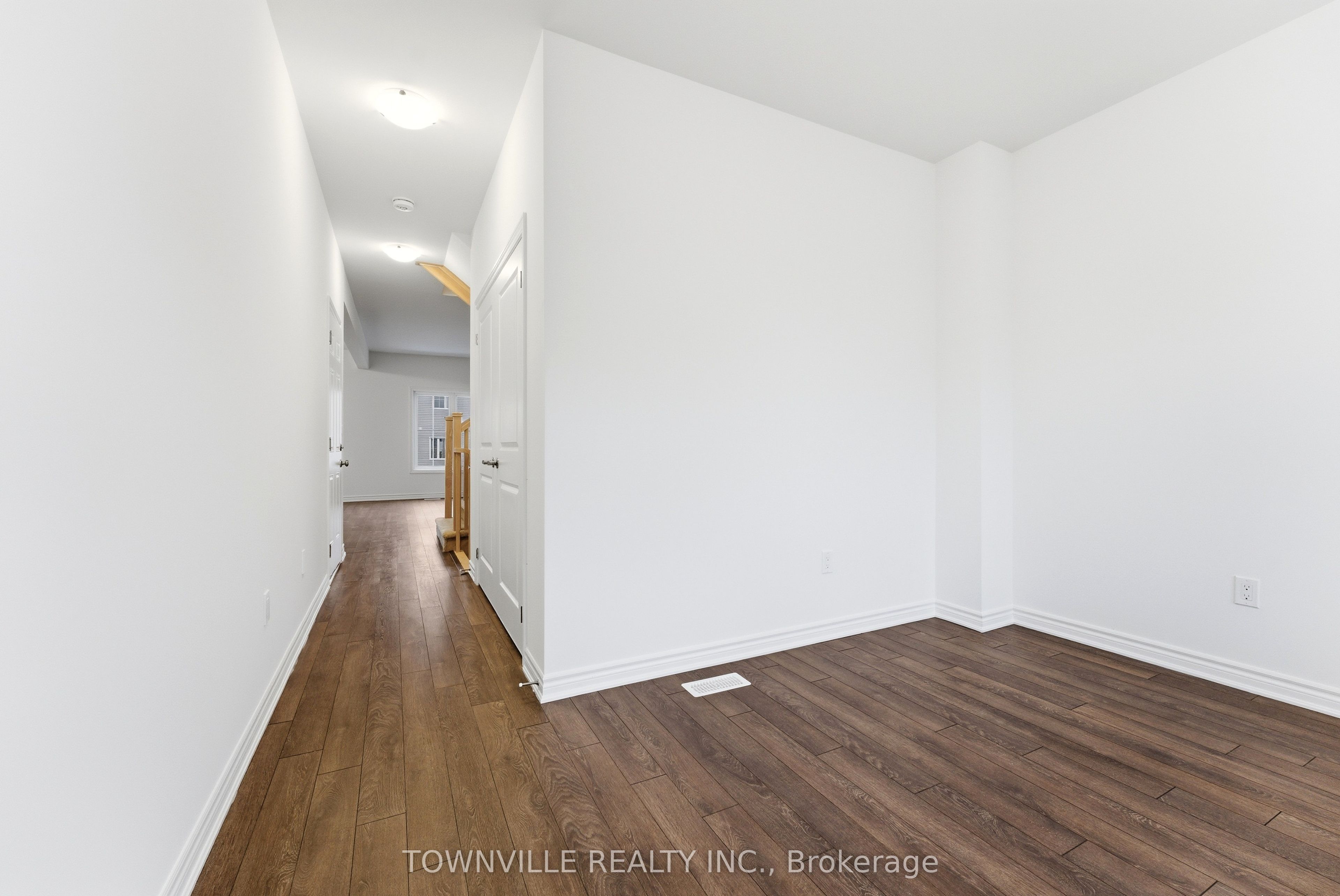 55 Bradden Crescent Property Photo 6