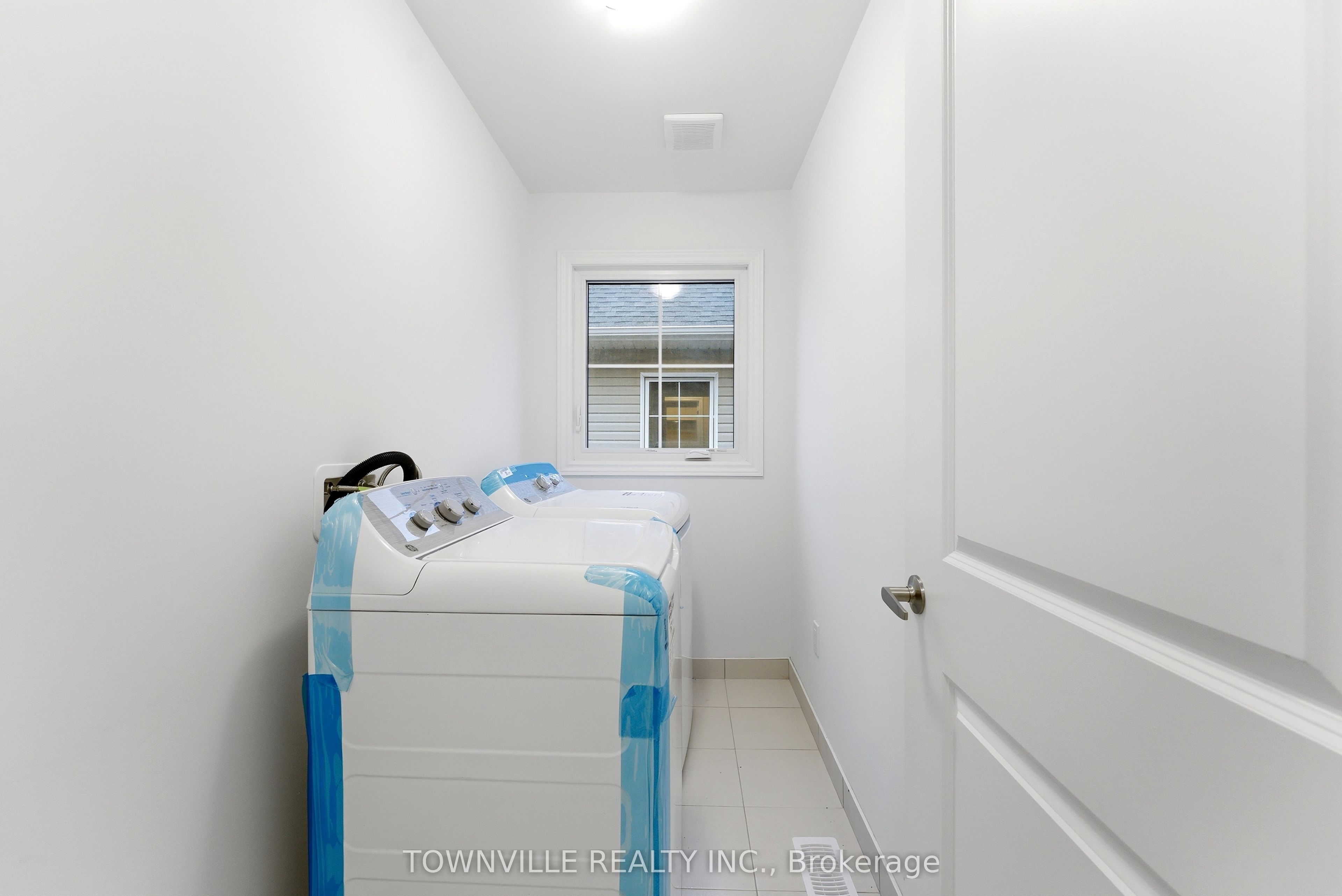 55 Bradden Crescent Property Photo 14