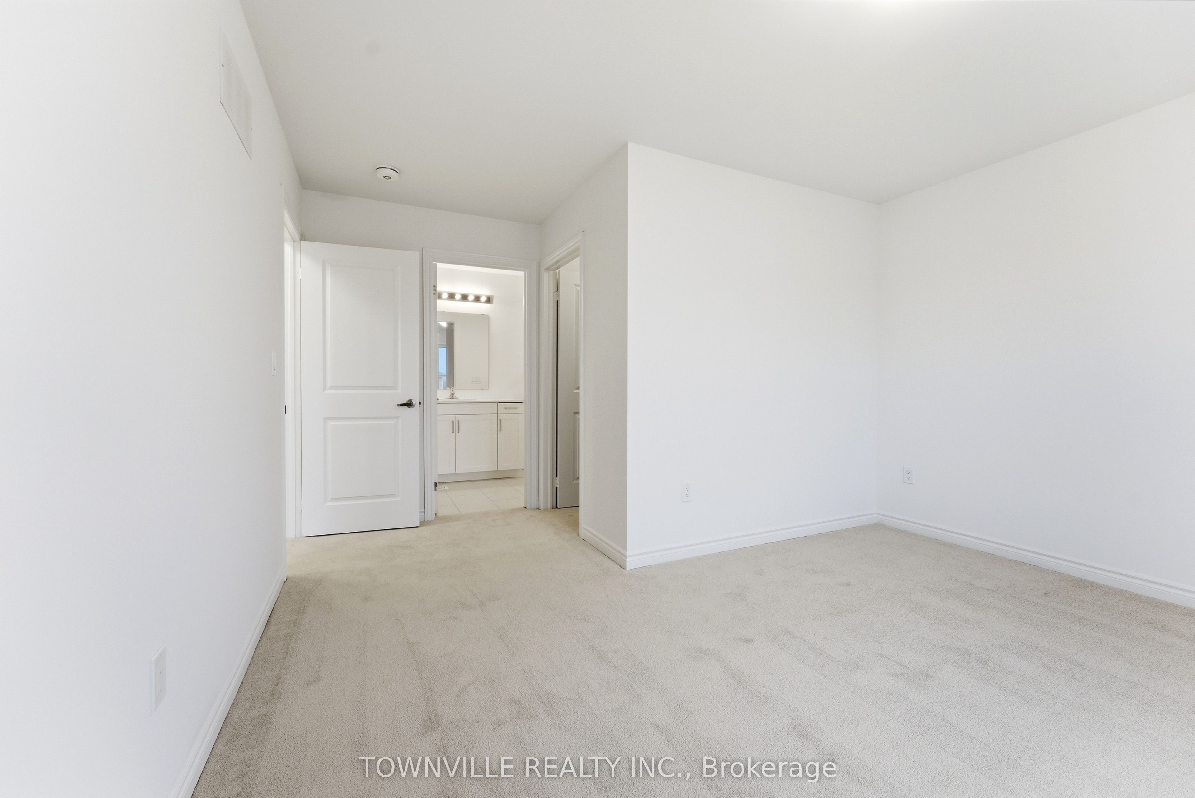 55 Bradden Crescent Property Photo 22