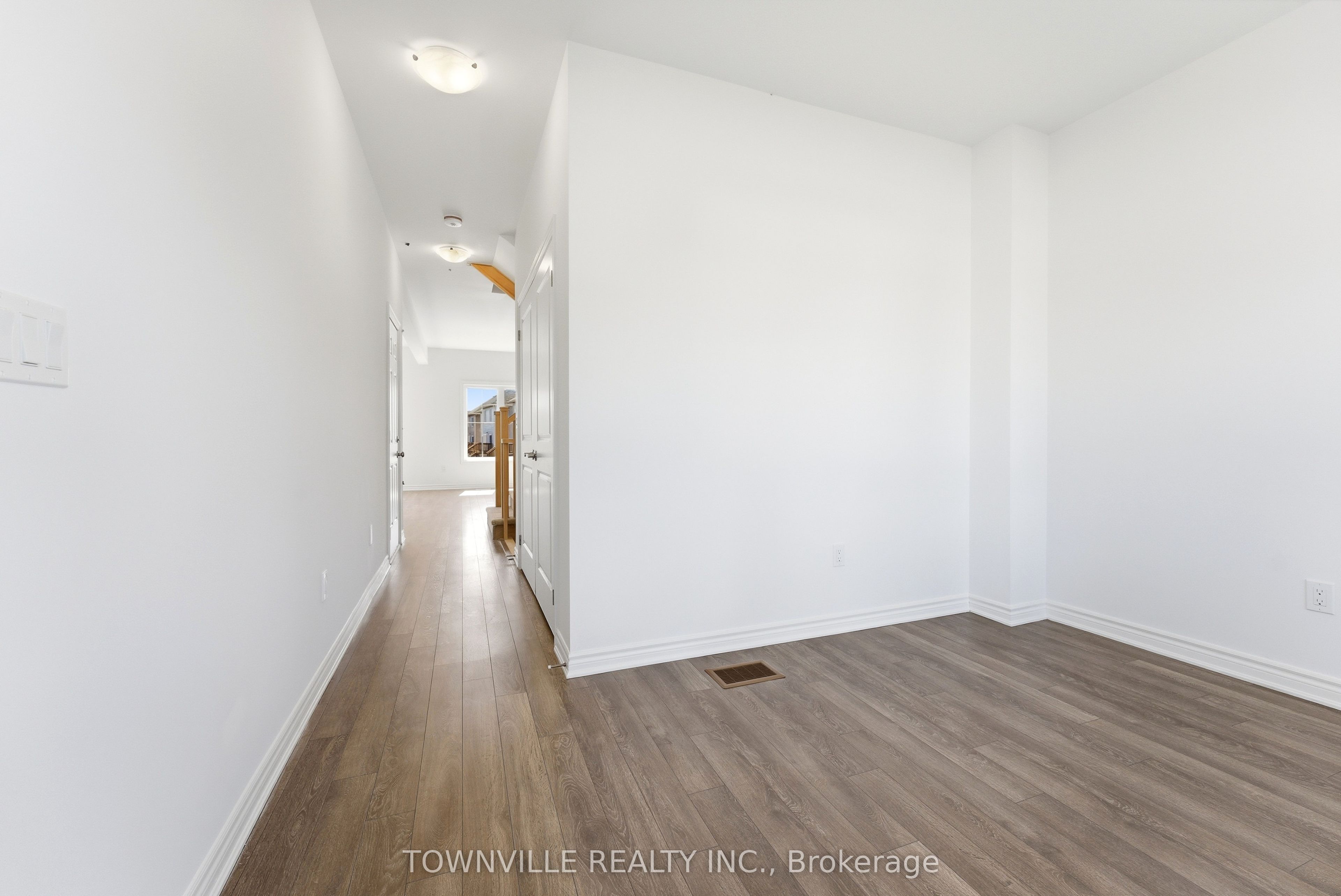 36 Bradden Crescent Property Photo 5
