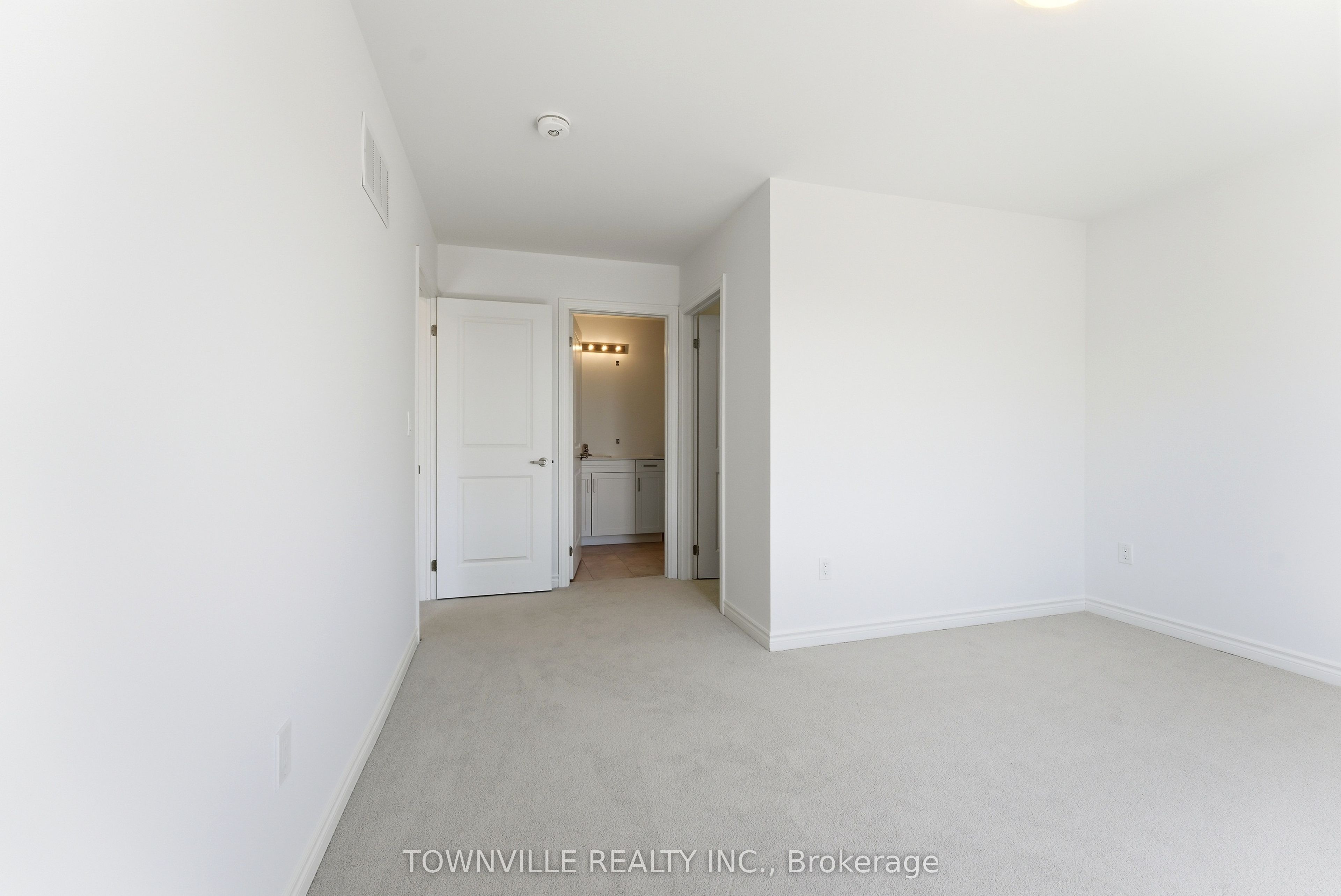 36 Bradden Crescent Property Photo 24