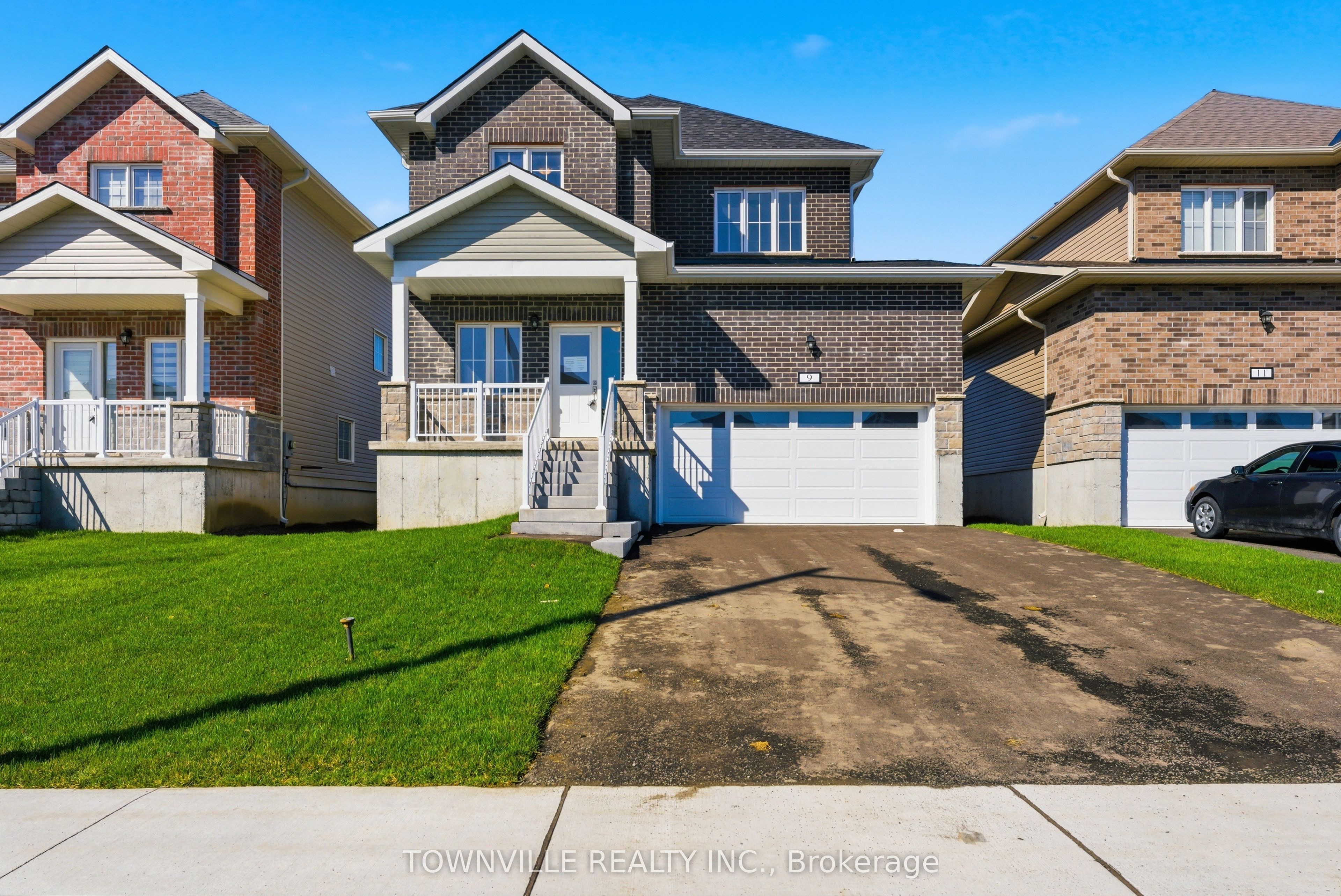 9 Bradden Crescent Property Photo 2