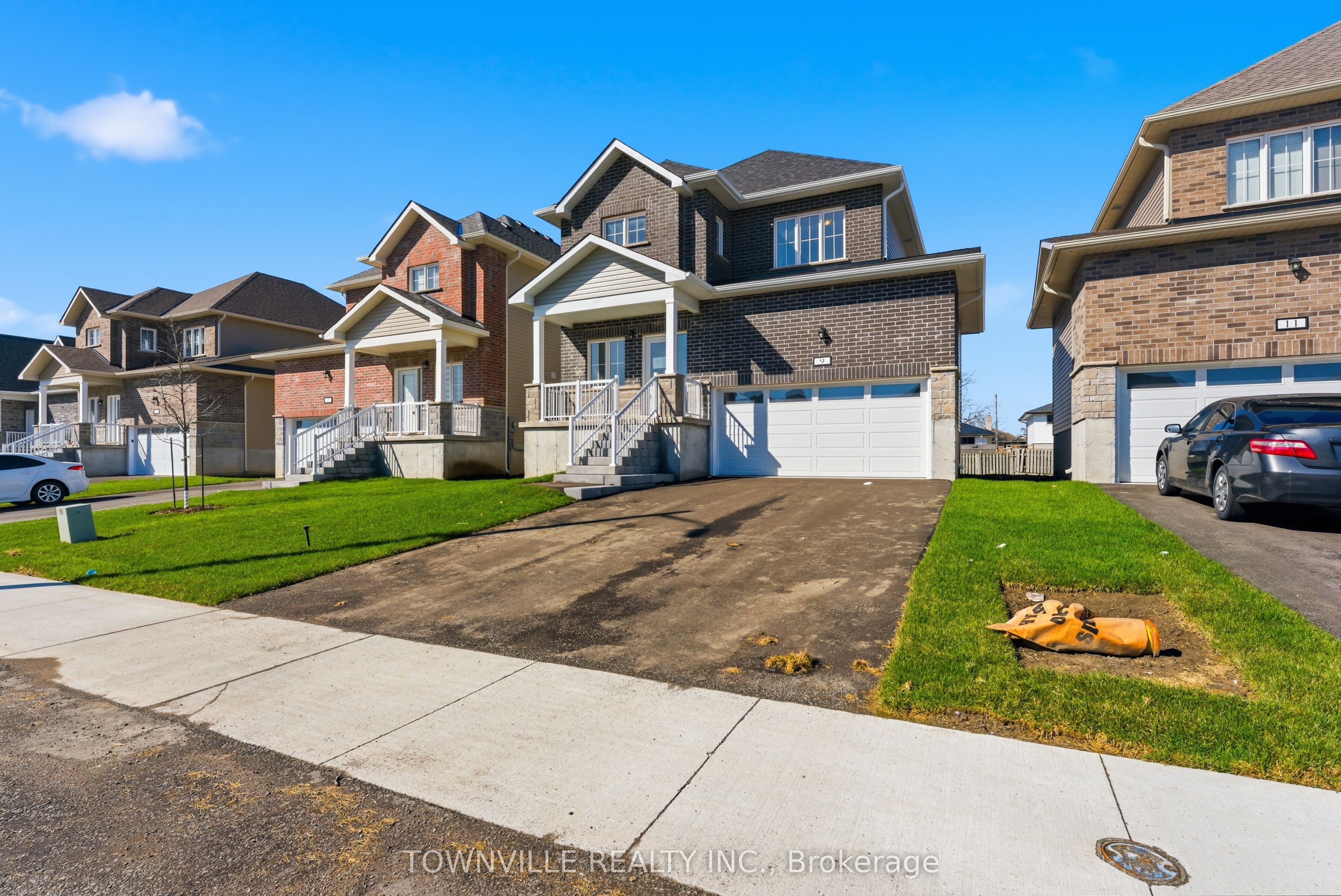 9 Bradden Crescent Property Photo 3