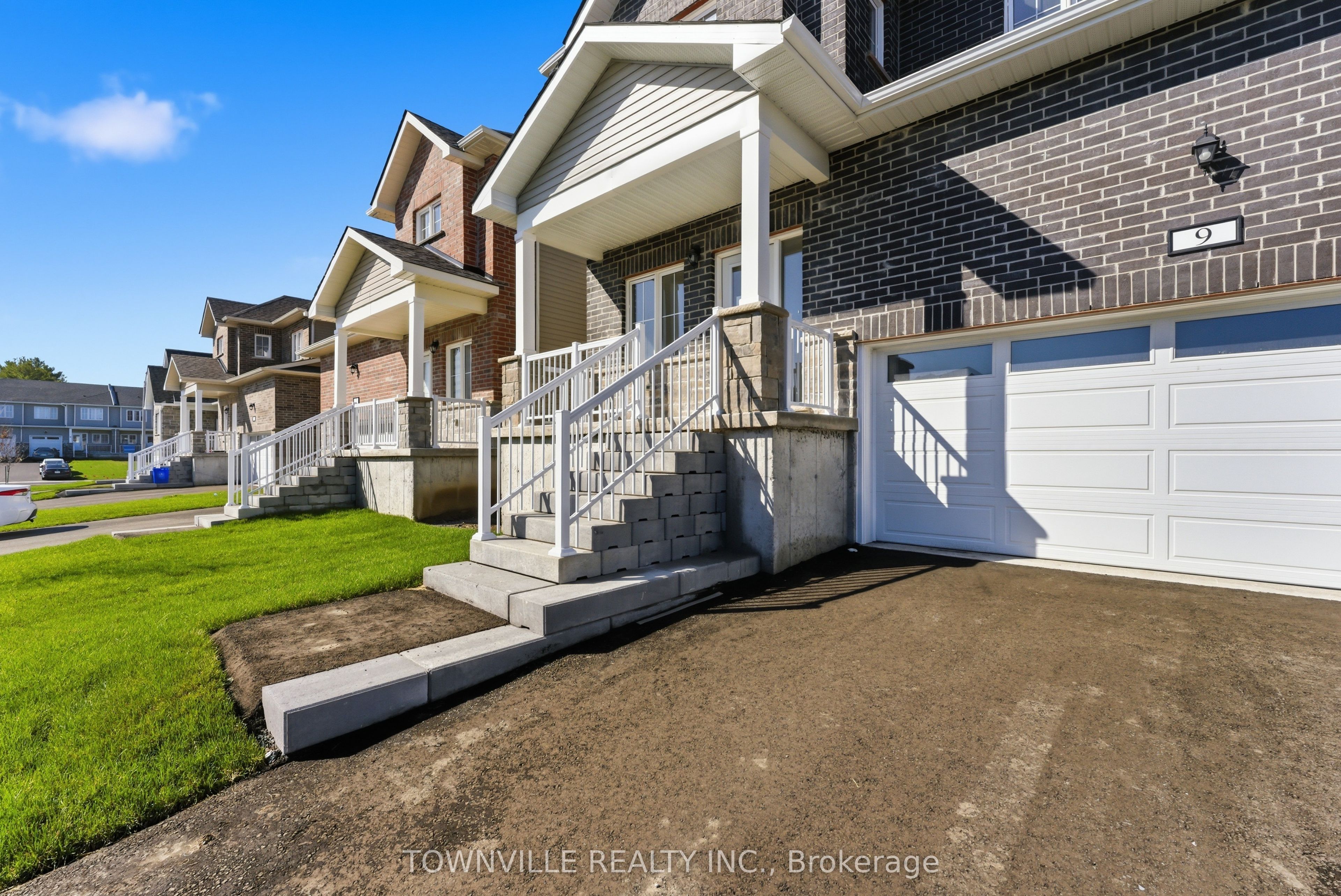 9 Bradden Crescent Property Photo 4