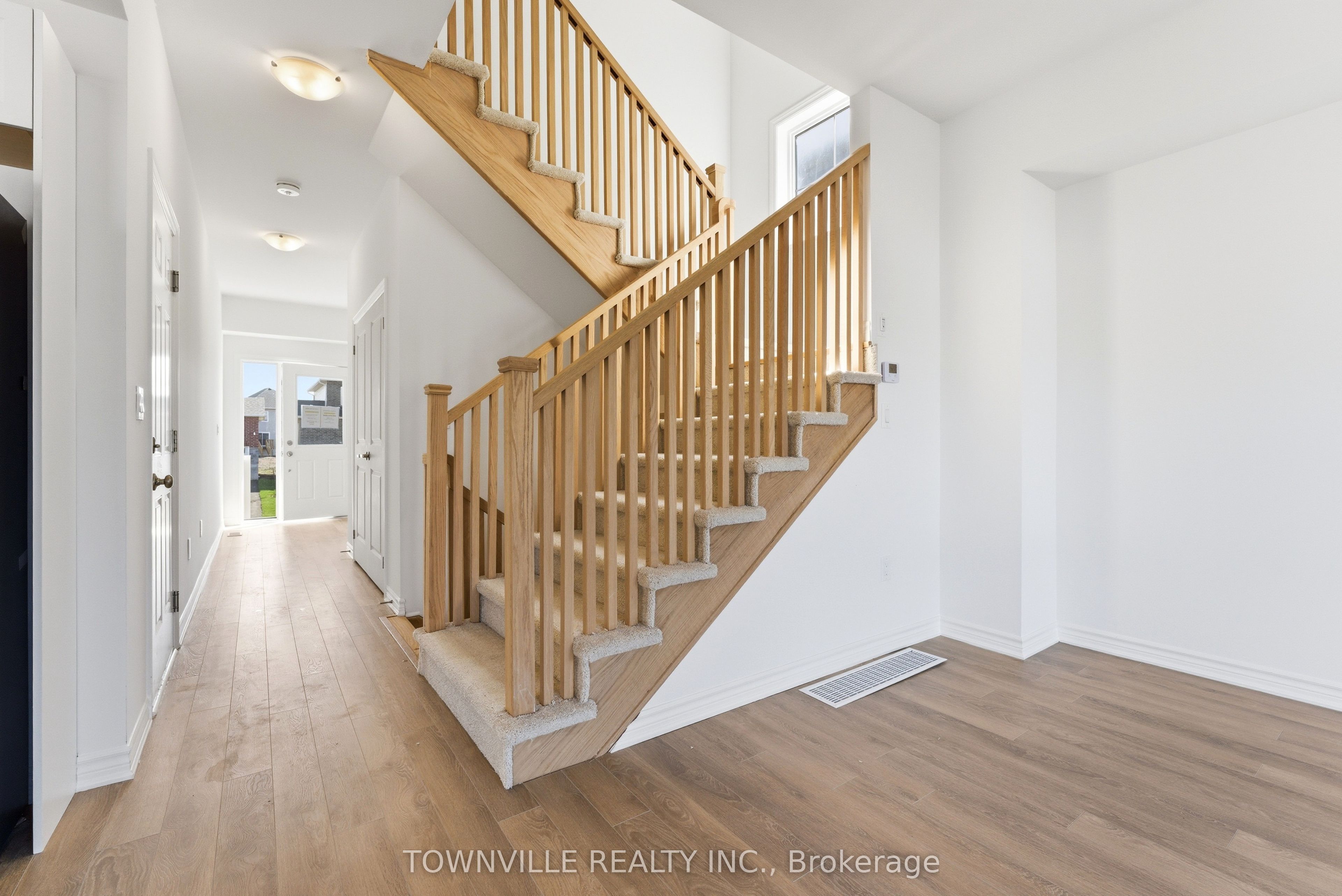 9 Bradden Crescent Property Photo 15