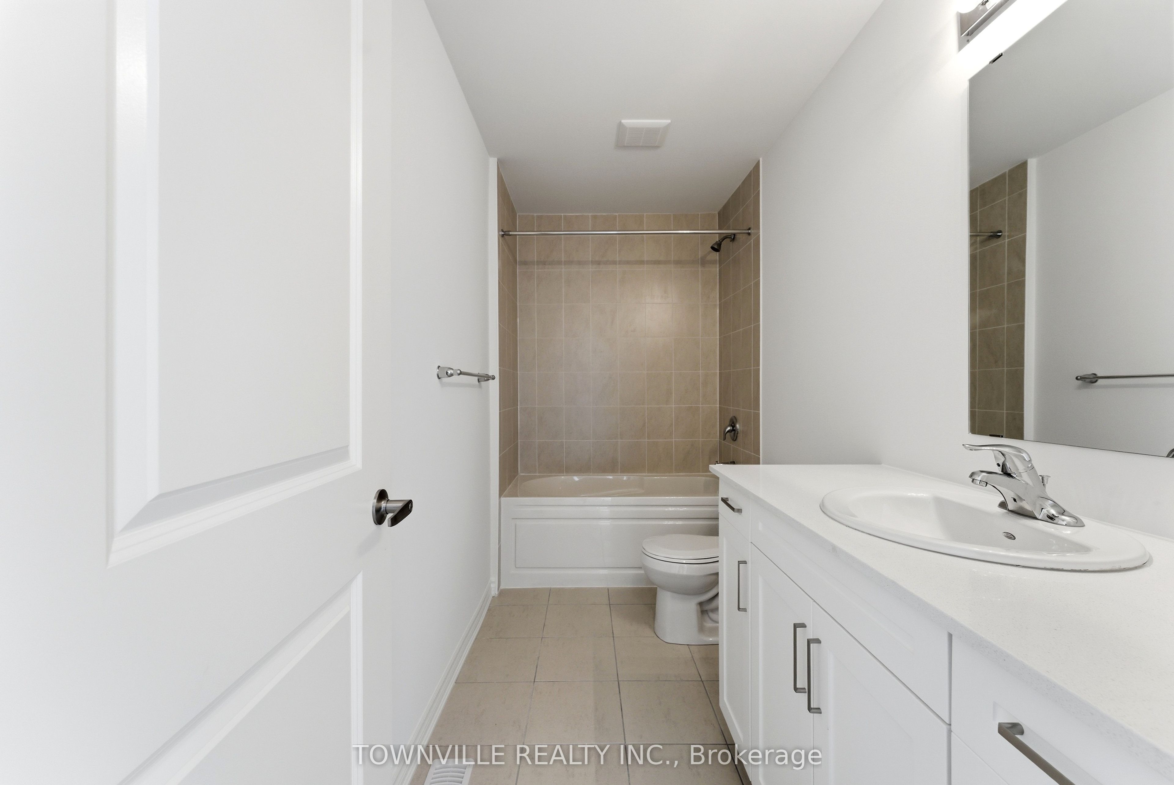 9 Bradden Crescent Property Photo 24