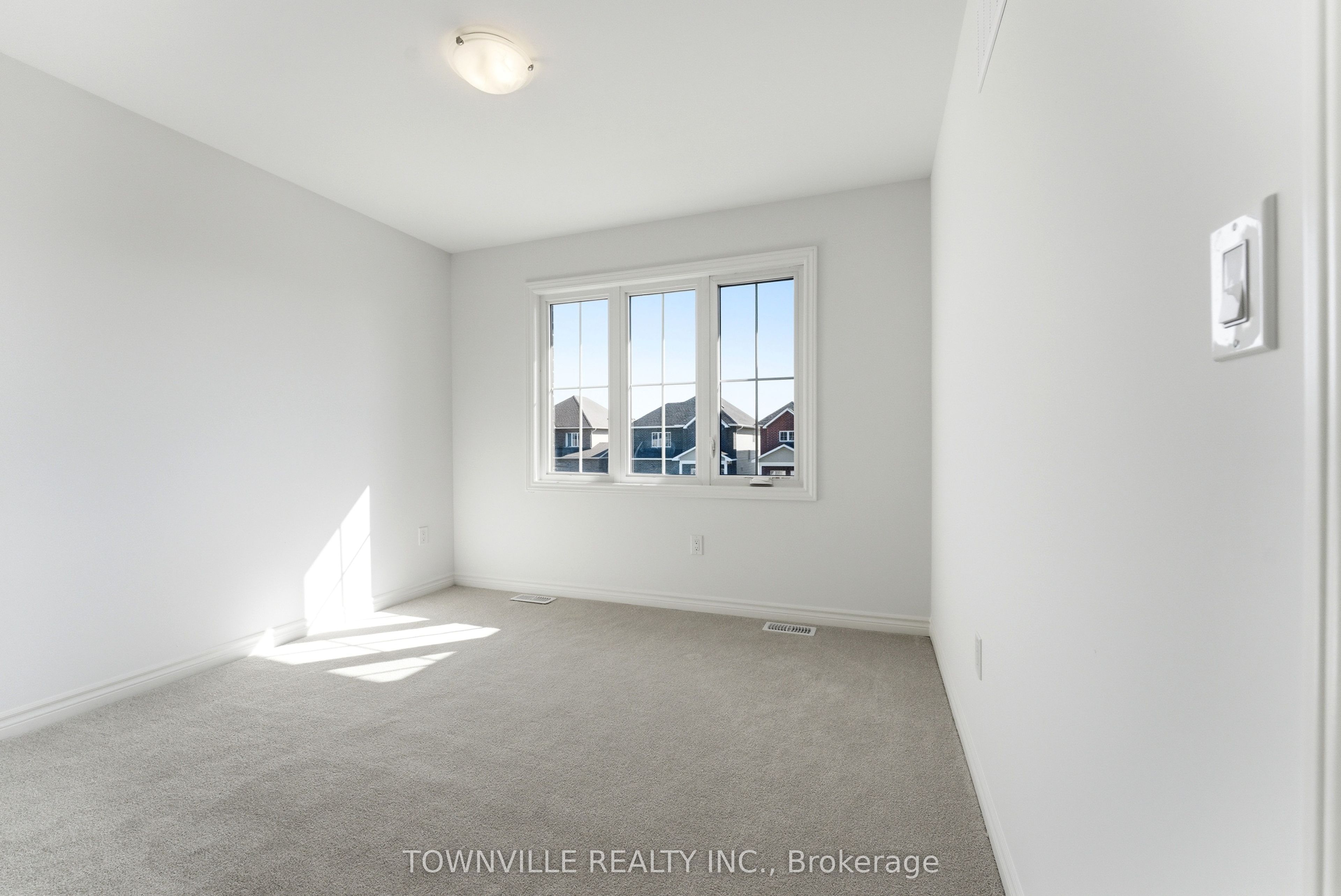 9 Bradden Crescent Property Photo 27