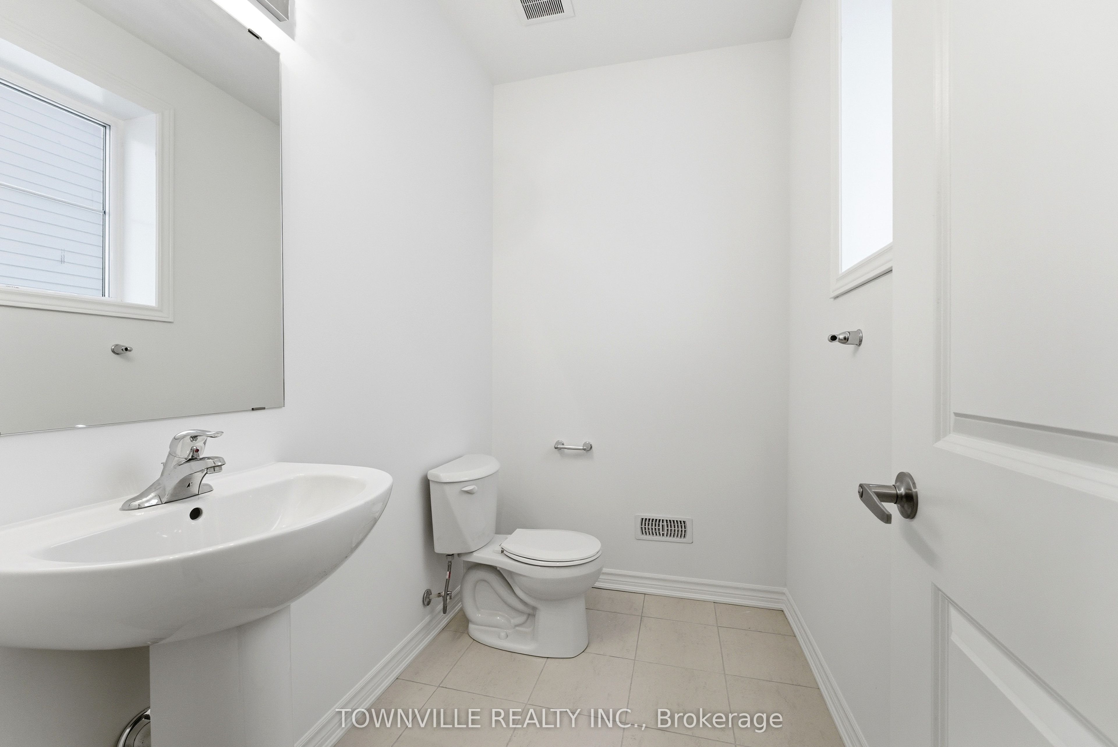 9 Bradden Crescent Property Photo 29