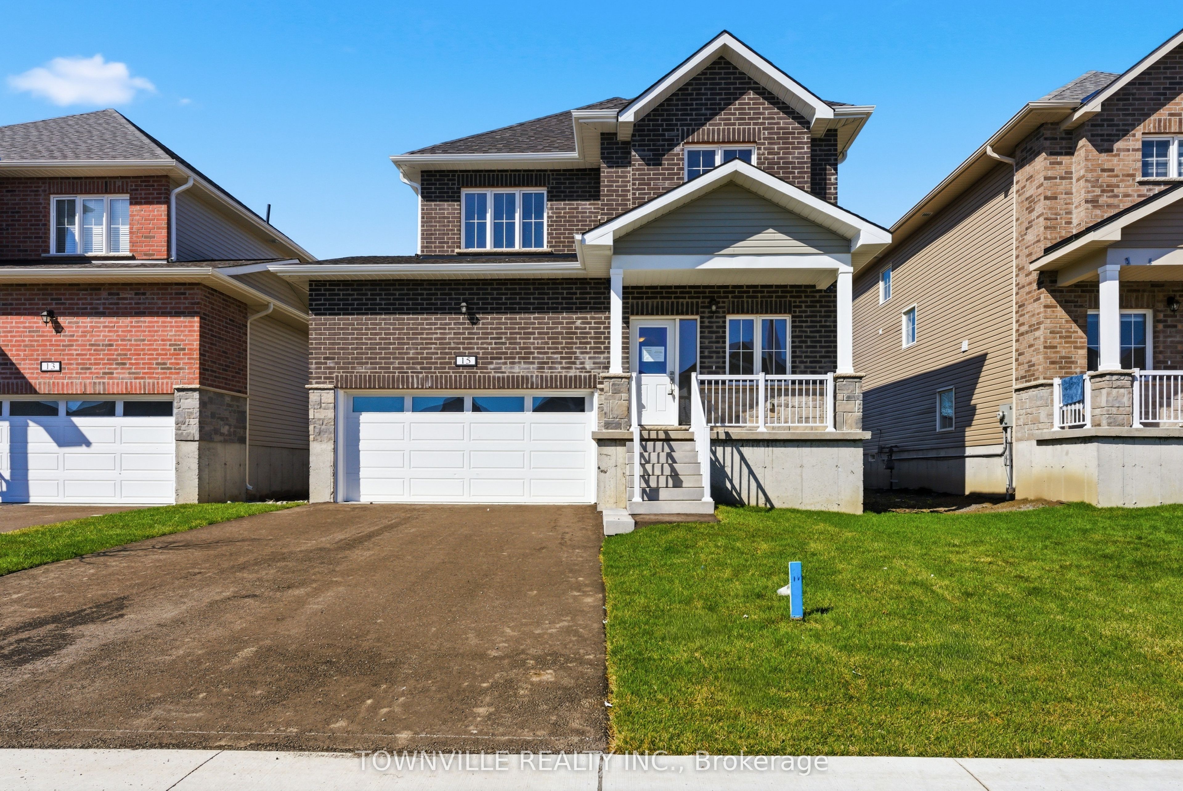 15 Bradden Crescent Property Photo 3