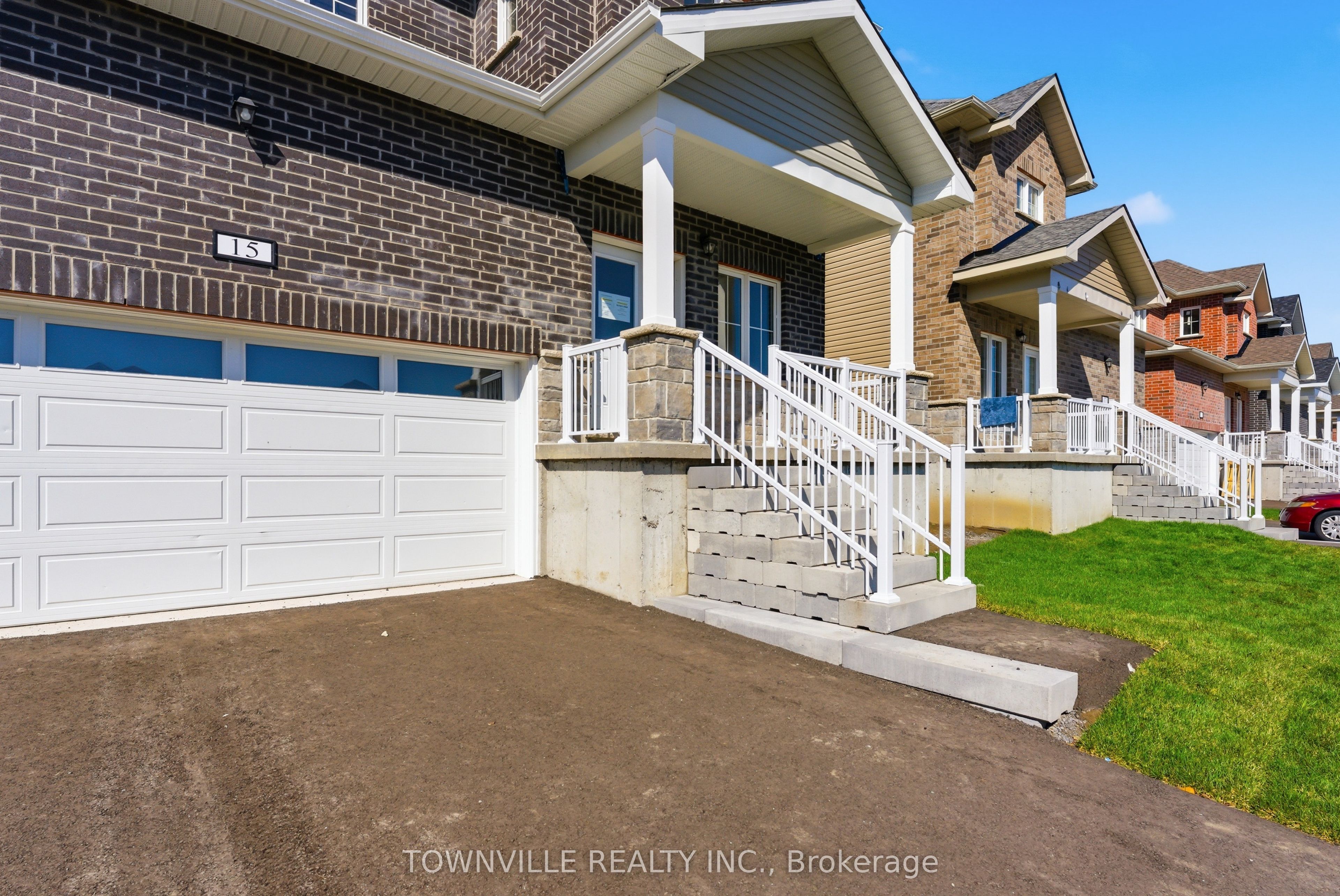 15 Bradden Crescent Property Photo 4