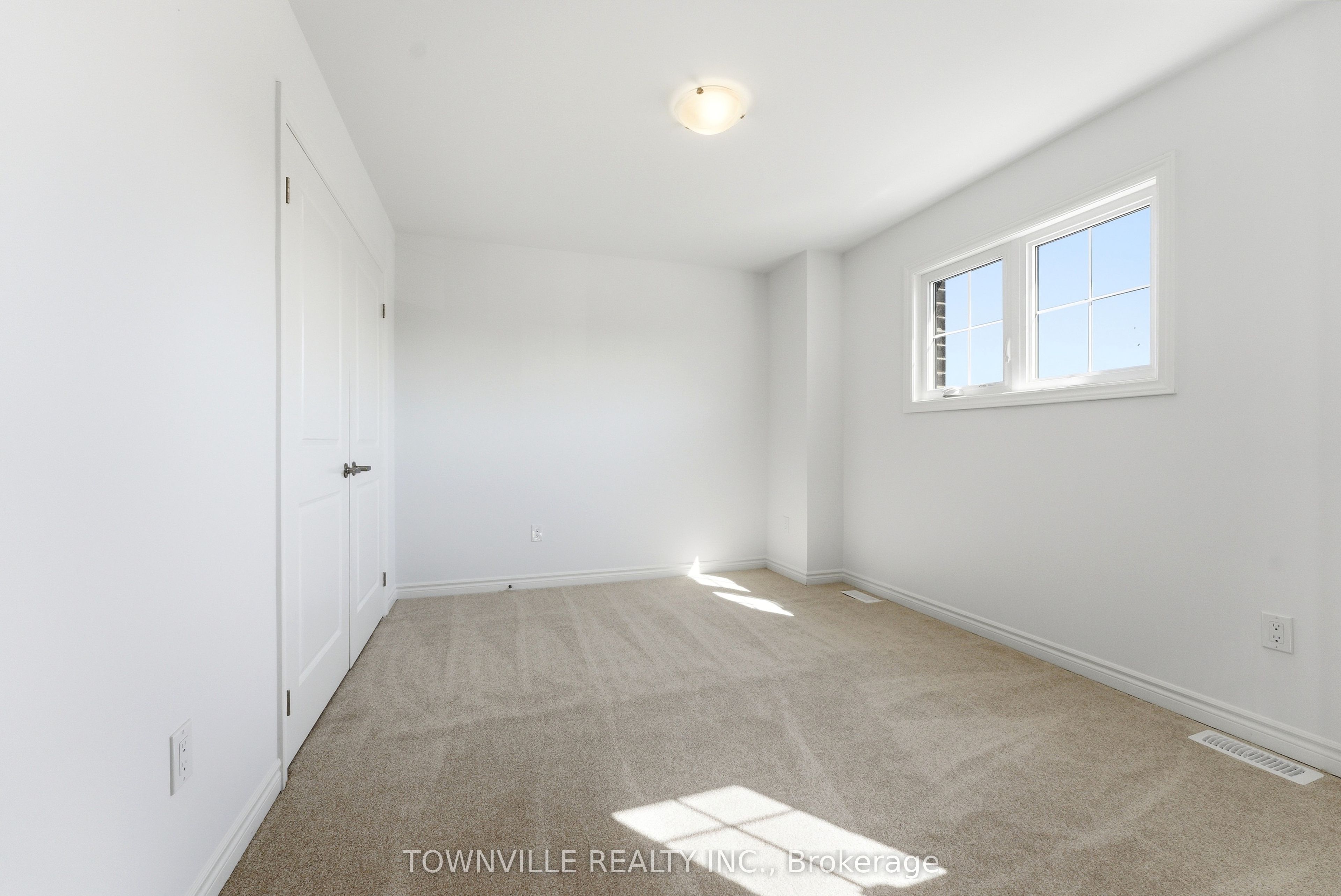 15 Bradden Crescent Property Photo 18