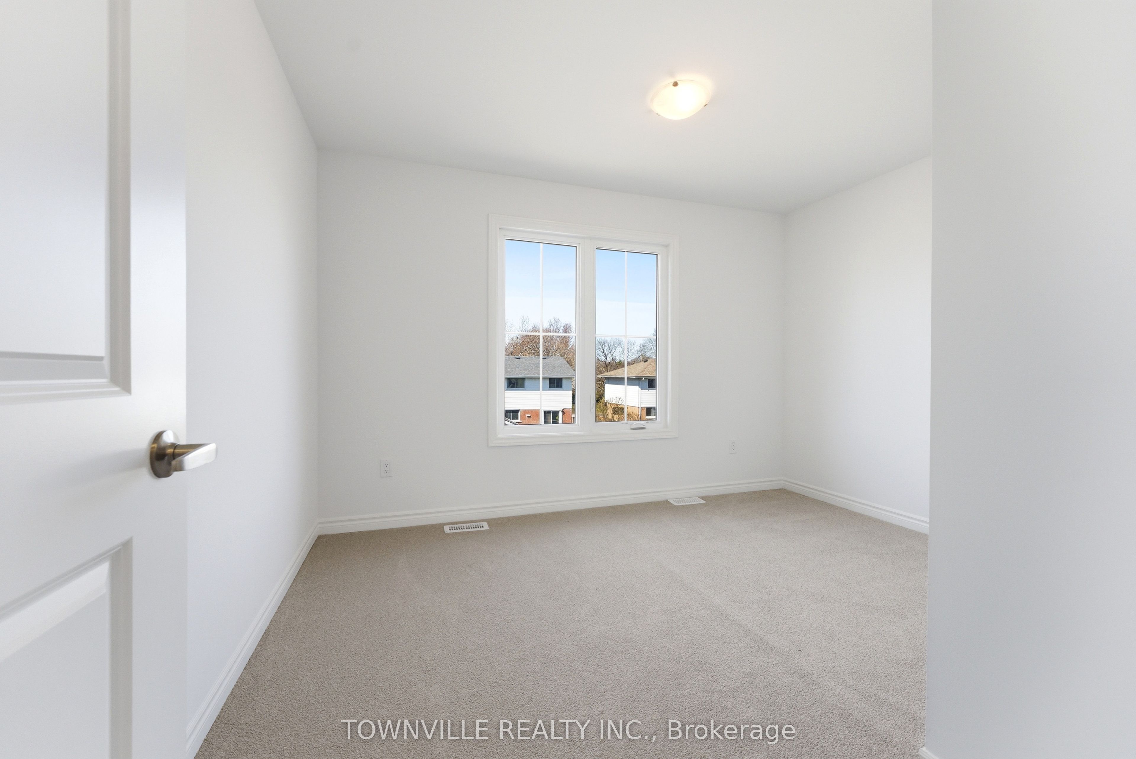 15 Bradden Crescent Property Photo 21