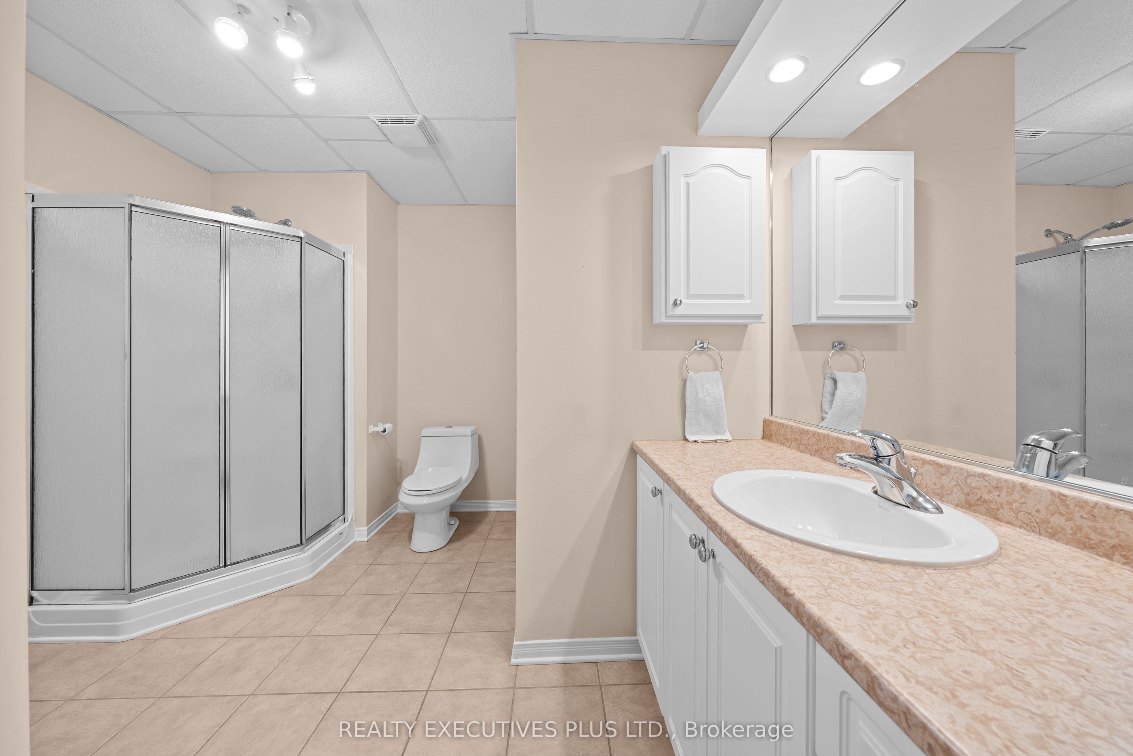 2921 Laurier Street 407 Property Photo 26
