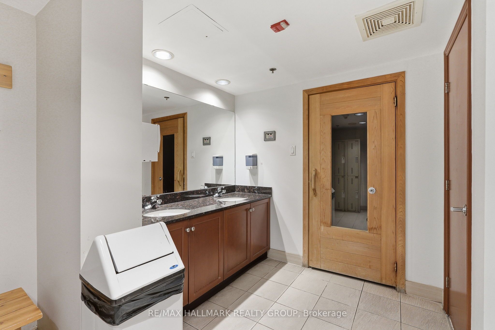 200 Rideau Street 809 Property Photo 33