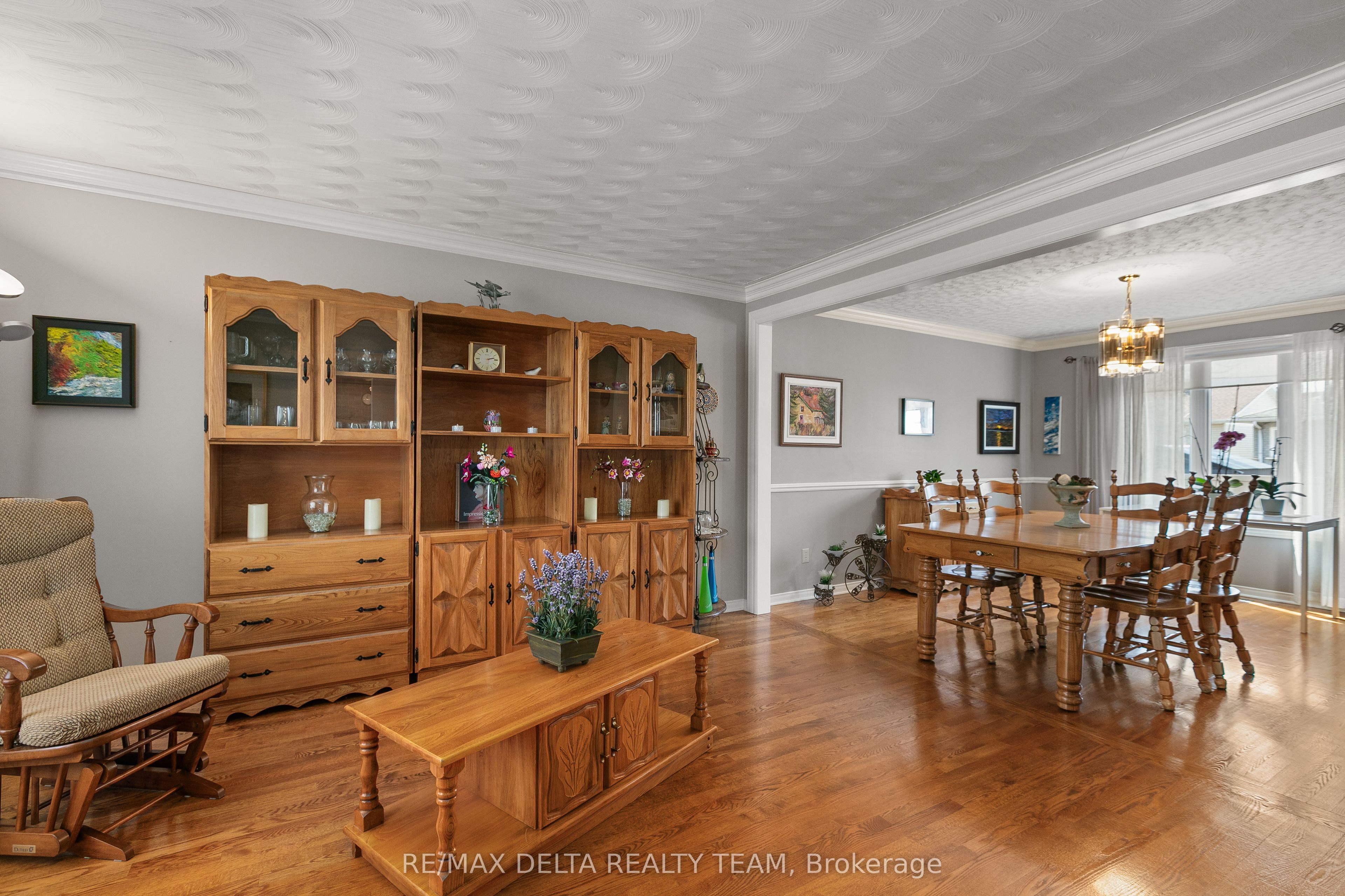 657 Ste Anne Street Property Photo 6
