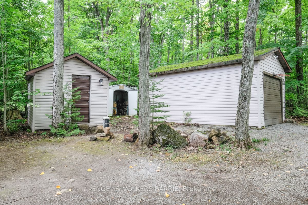 43 Gatewood Road Property Photo 32