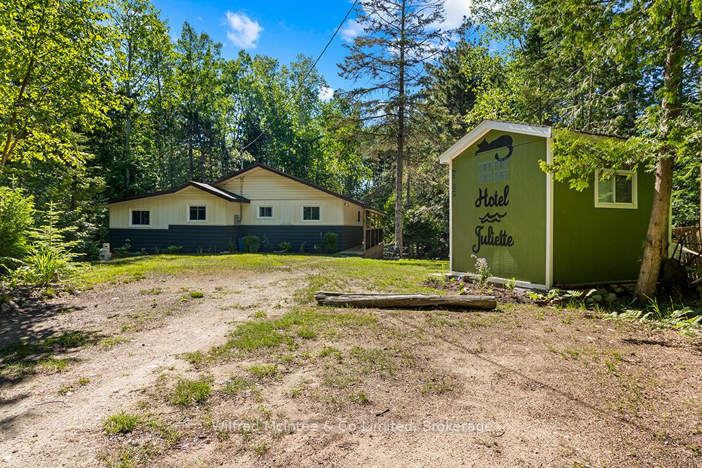 55 Thompson Avenue Property Photo 2
