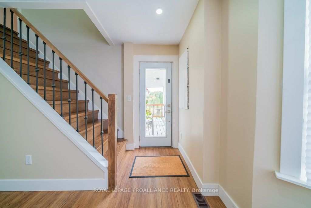 5948 Ardoch Road Property Photo 9