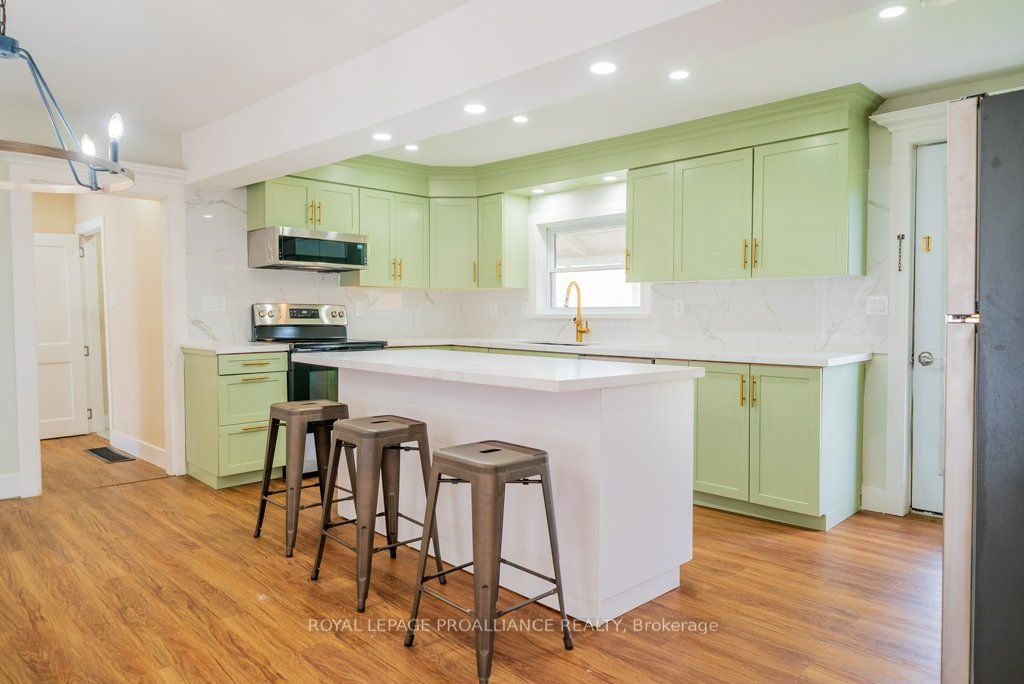 5948 Ardoch Road Property Photo 16