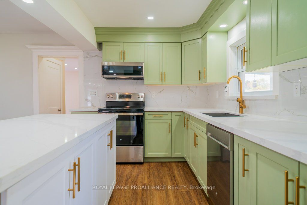 5948 Ardoch Road Property Photo 17