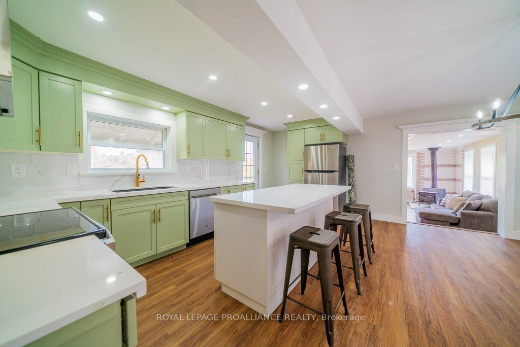 5948 Ardoch Road Property Photo 18