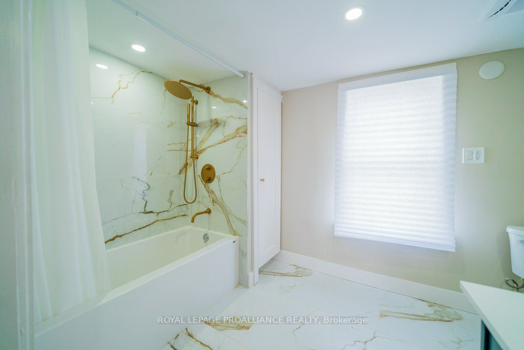 5948 Ardoch Road Property Photo 27