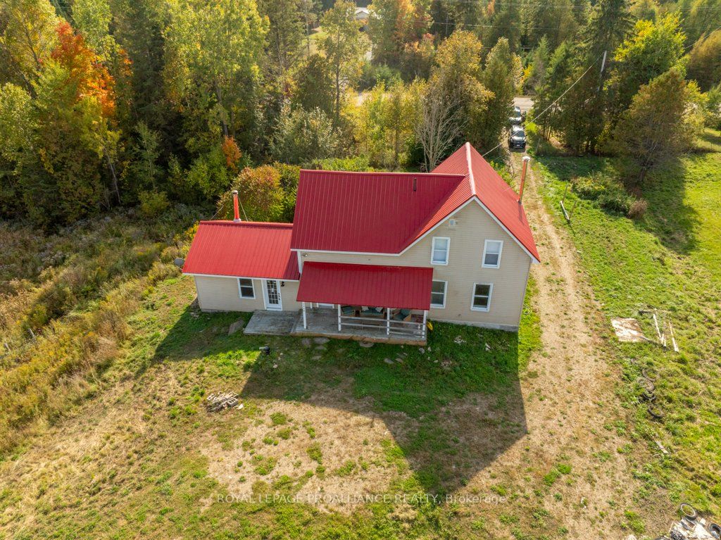 5948 Ardoch Road Property Photo 33