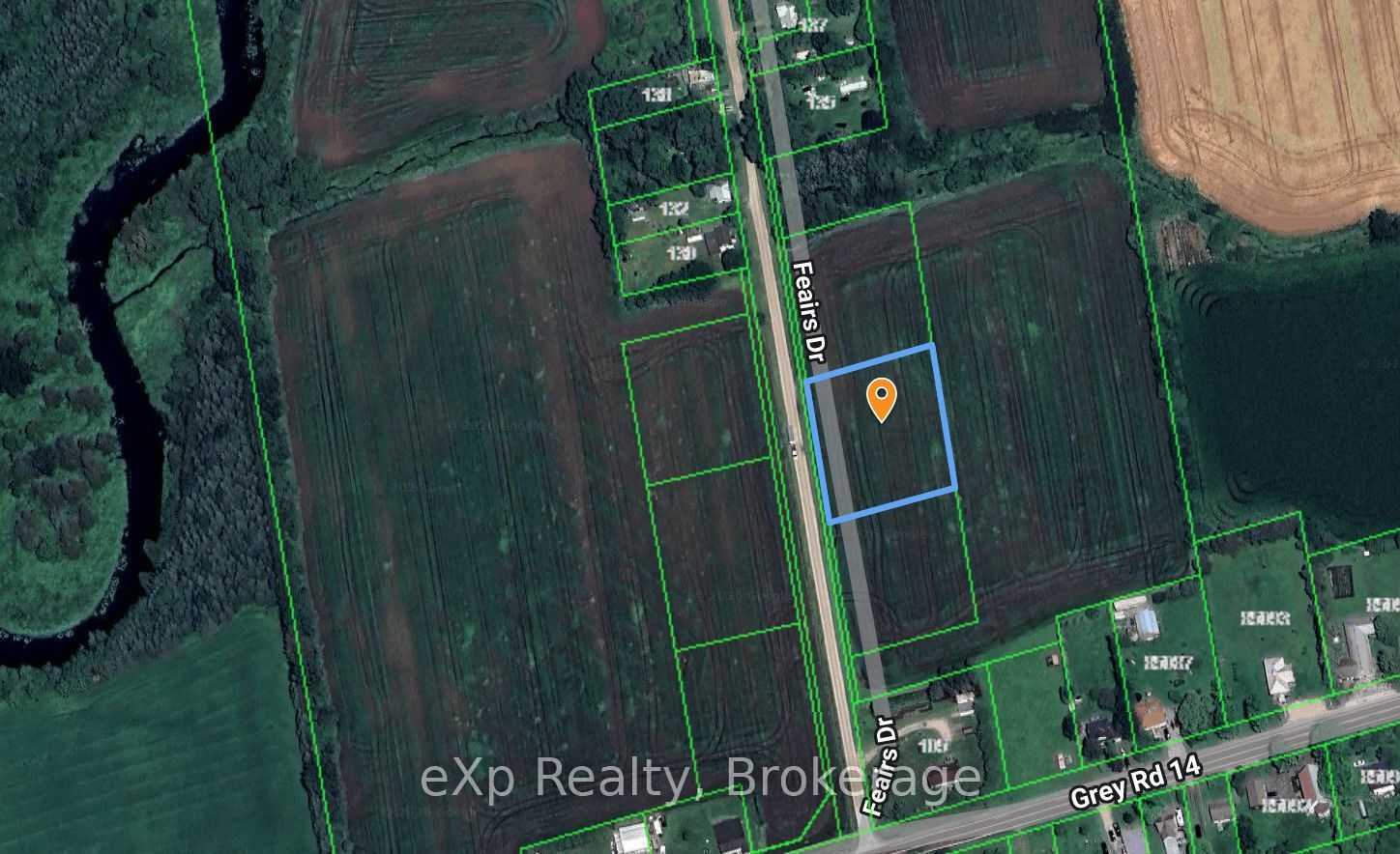 121 Feairs Drive Property Photo 1