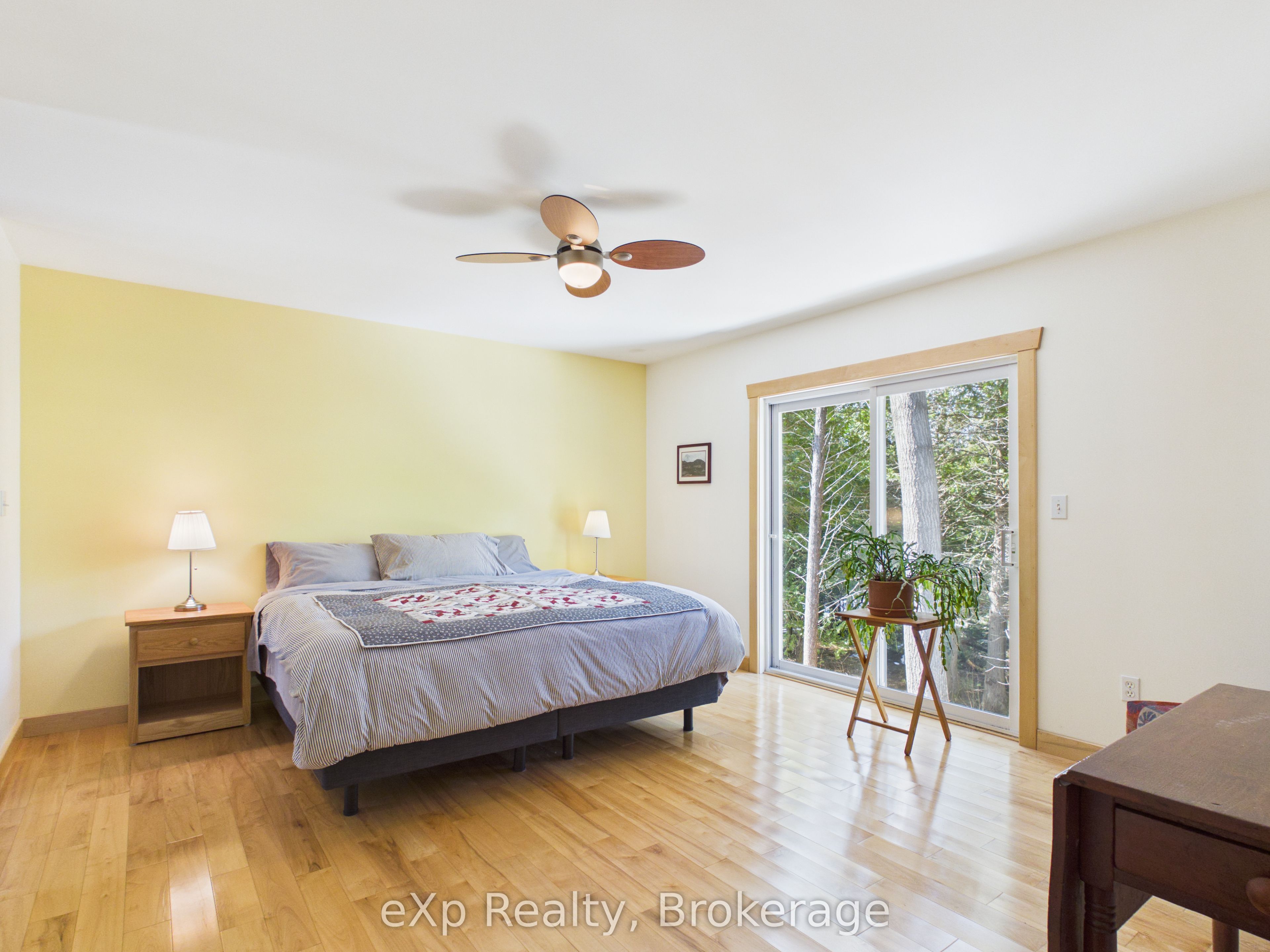 303709 South Line Property Photo 25