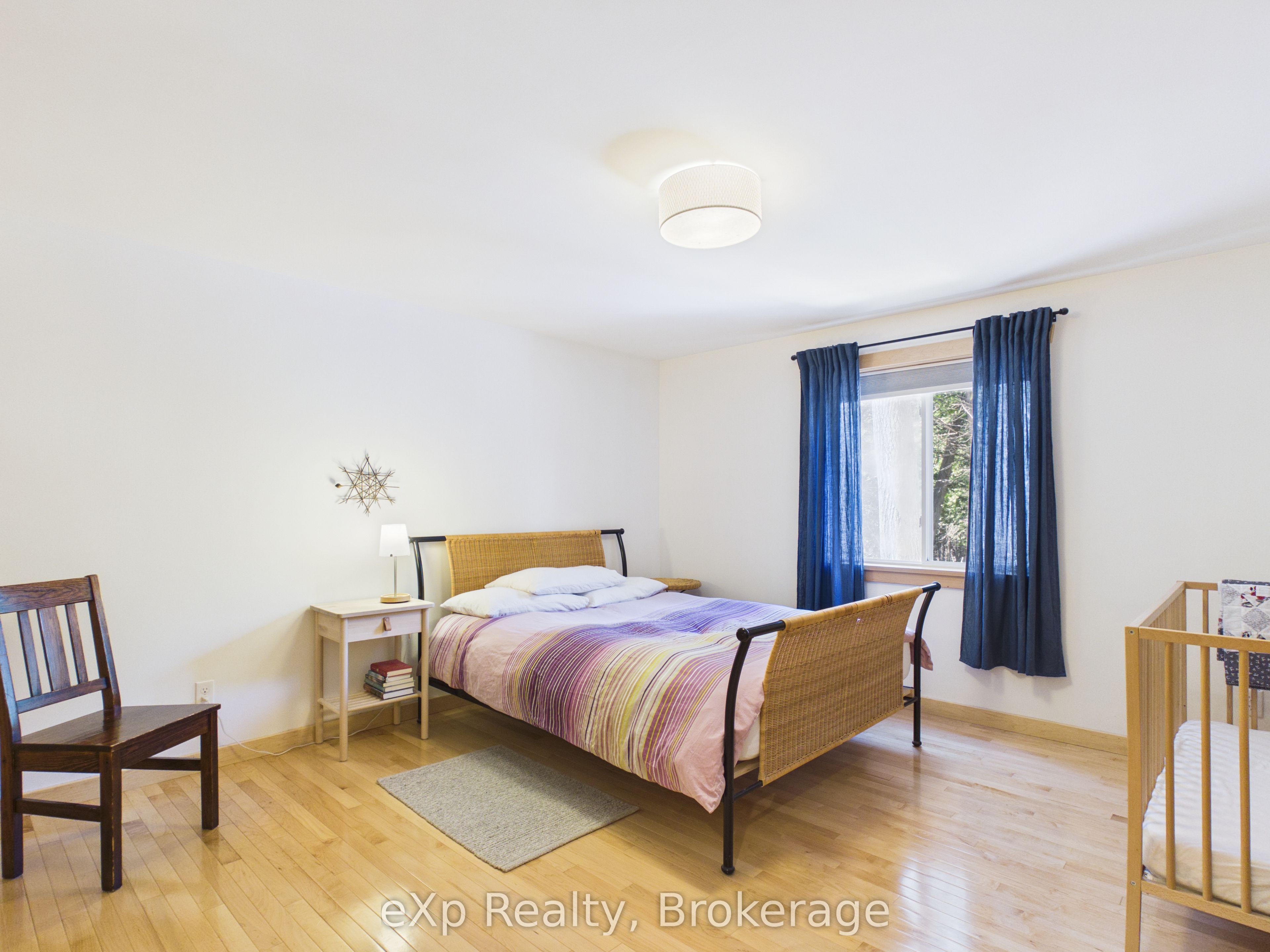 303709 South Line Property Photo 38