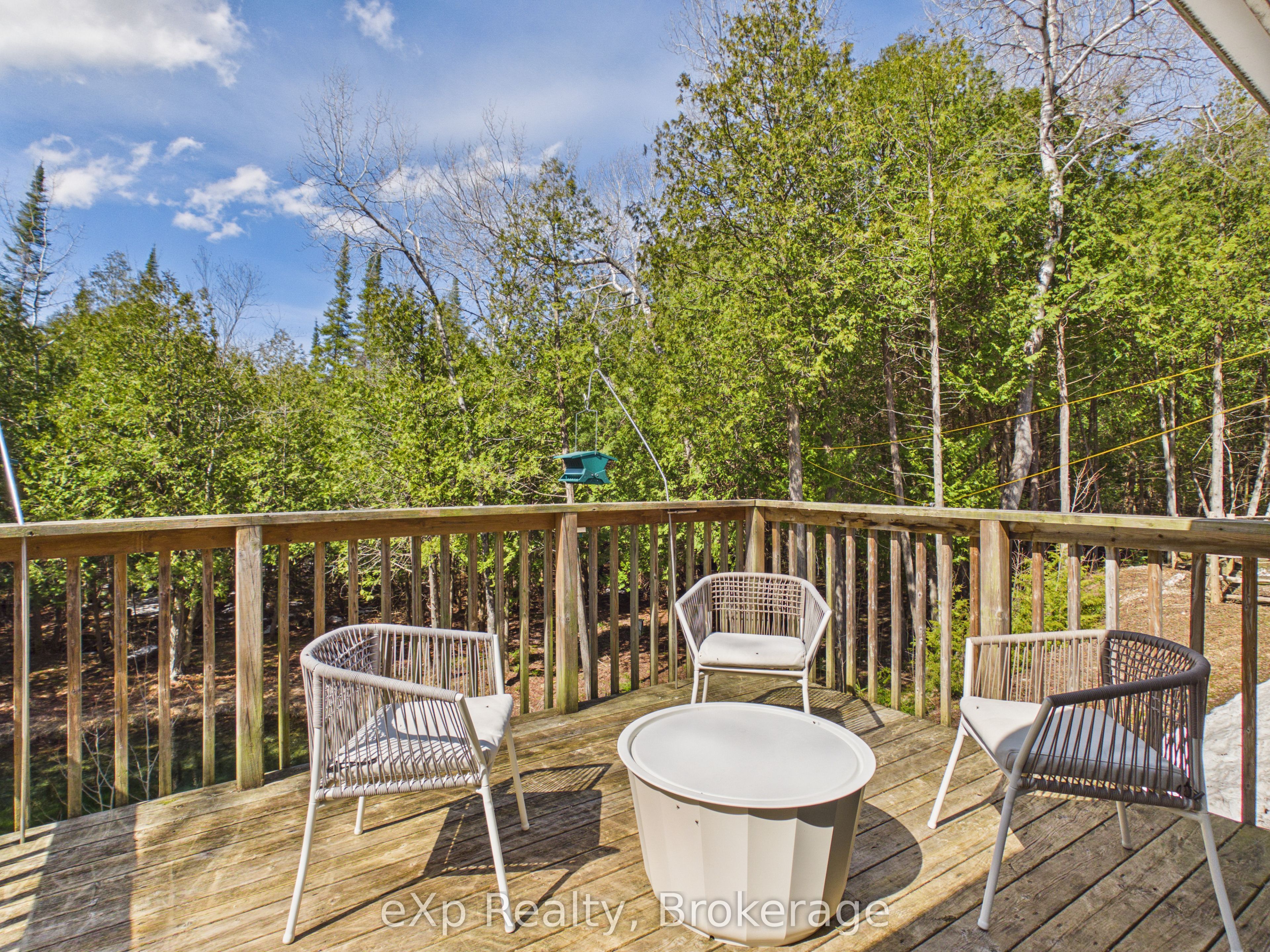 303709 South Line Property Photo 43