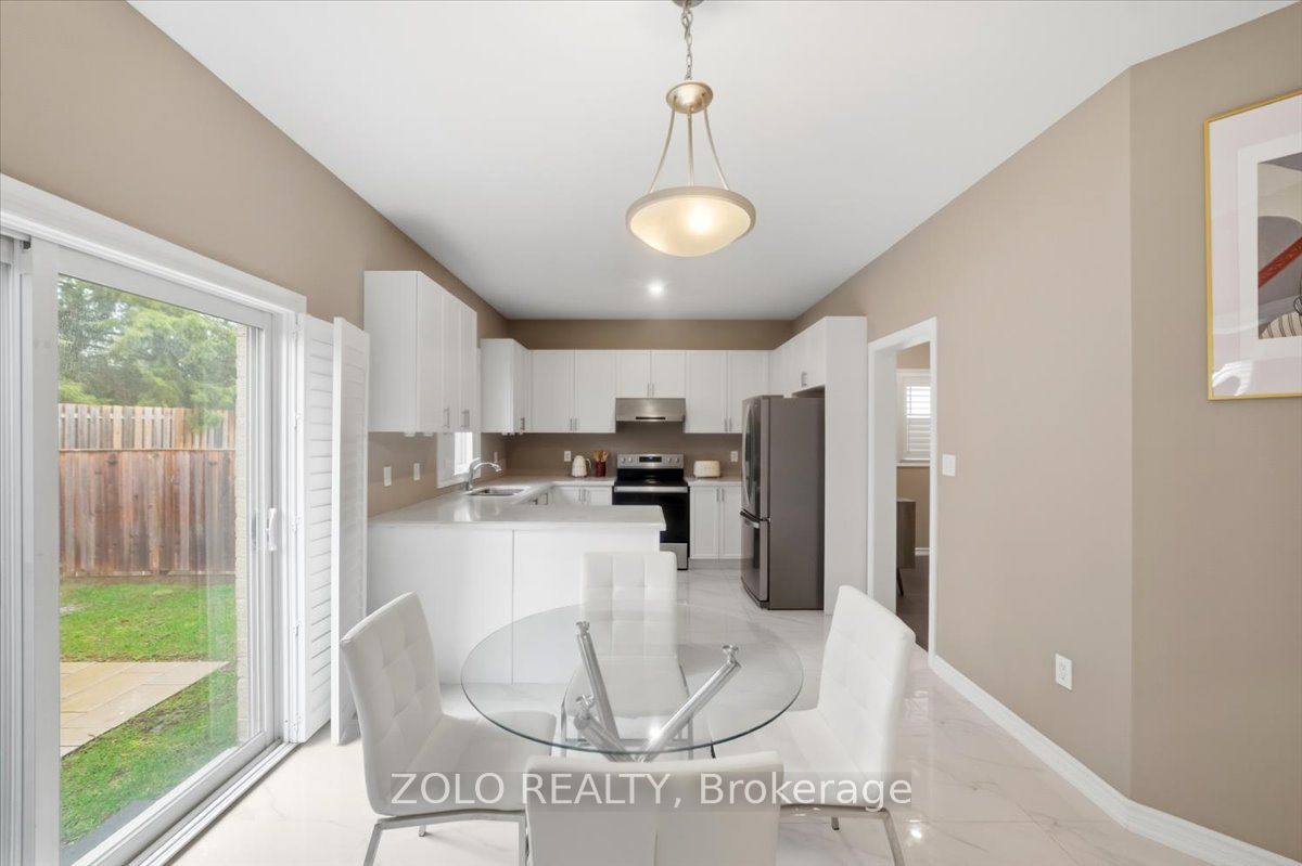52 Claxton Crescent Property Photo 7