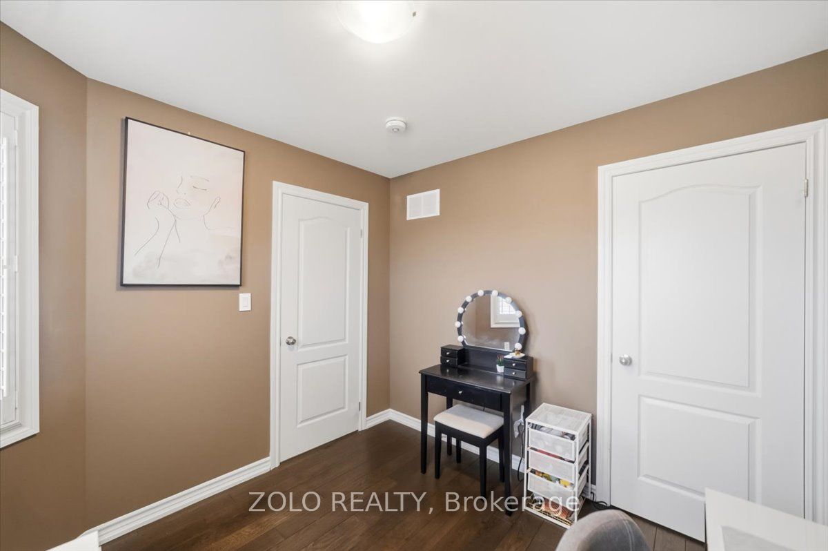 52 Claxton Crescent Property Photo 12