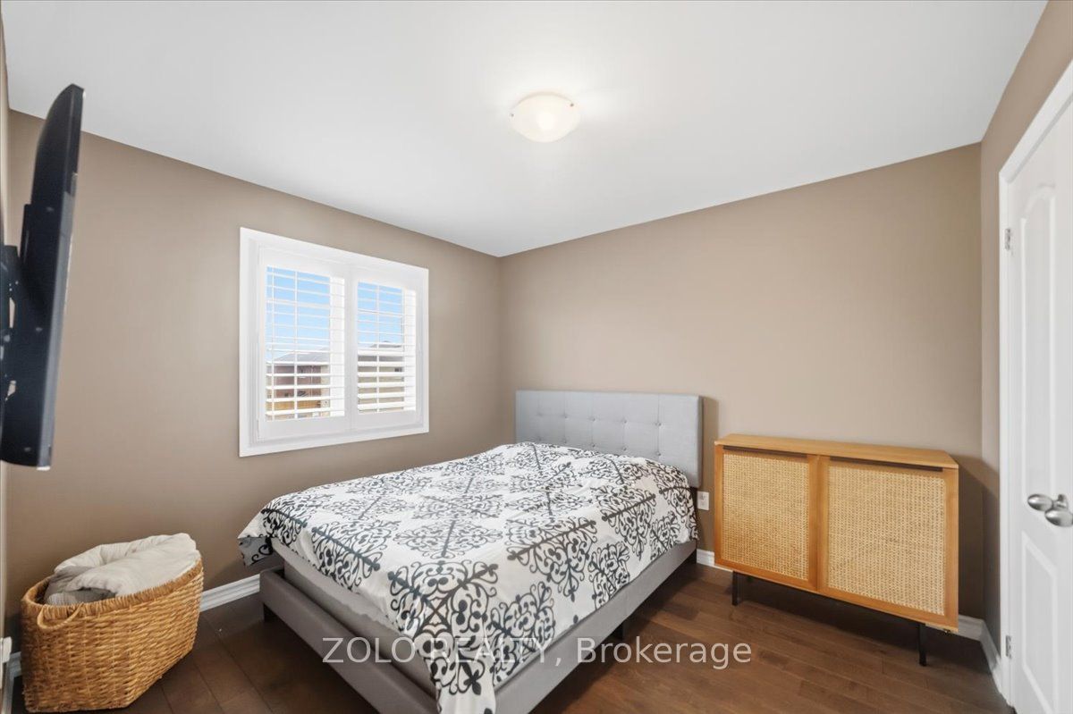 52 Claxton Crescent Property Photo 26