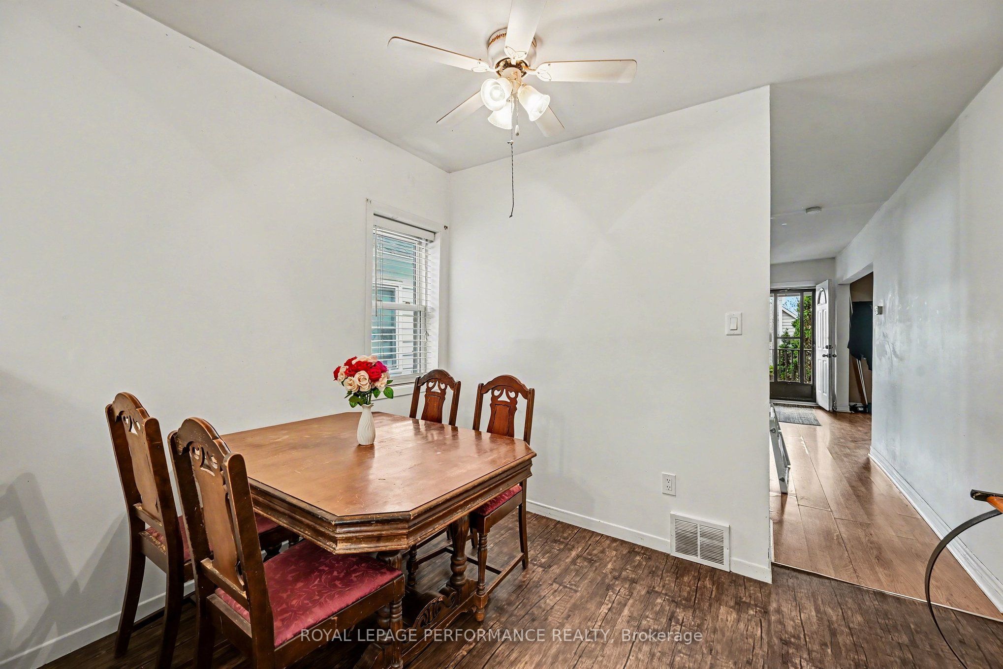 414 Gillespie Avenue Property Photo 10