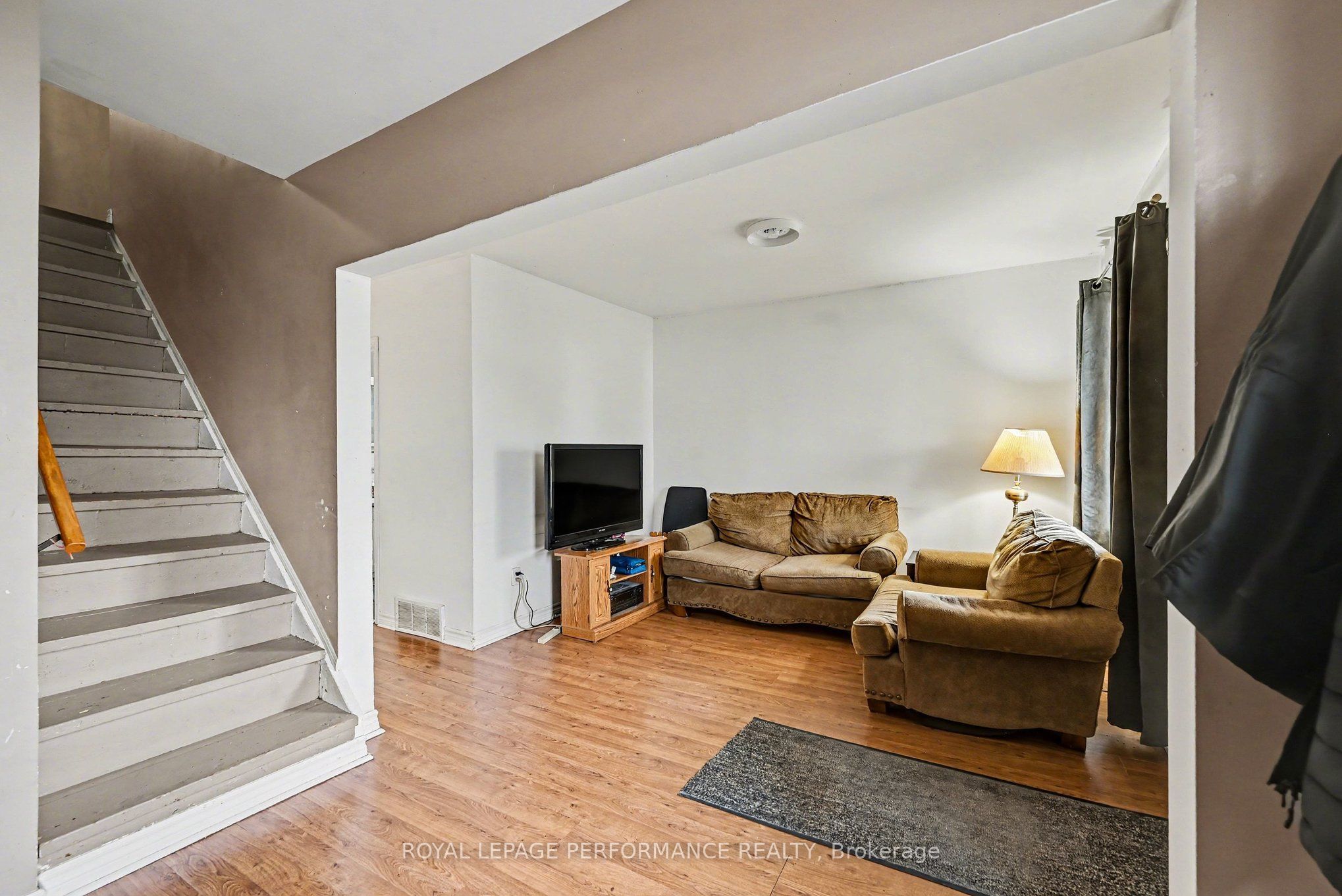 414 Gillespie Avenue Property Photo 12