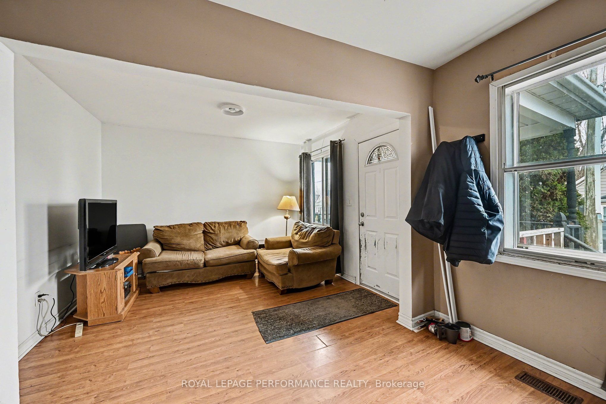 414 Gillespie Avenue Property Photo 13