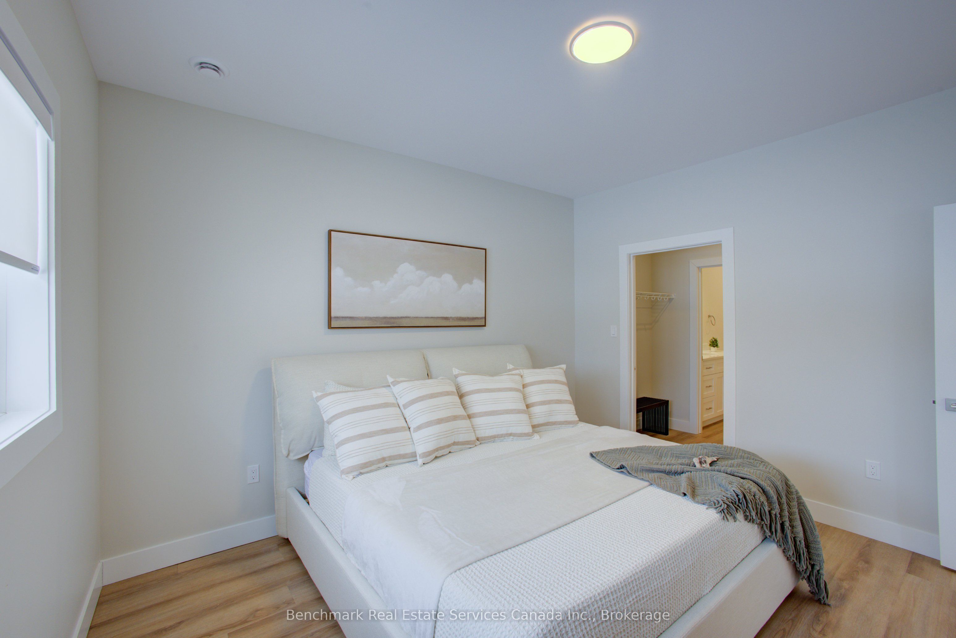1182 Queen Street 54 Property Photo 10