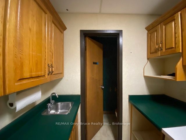 153 8th Street E Property Photo 2