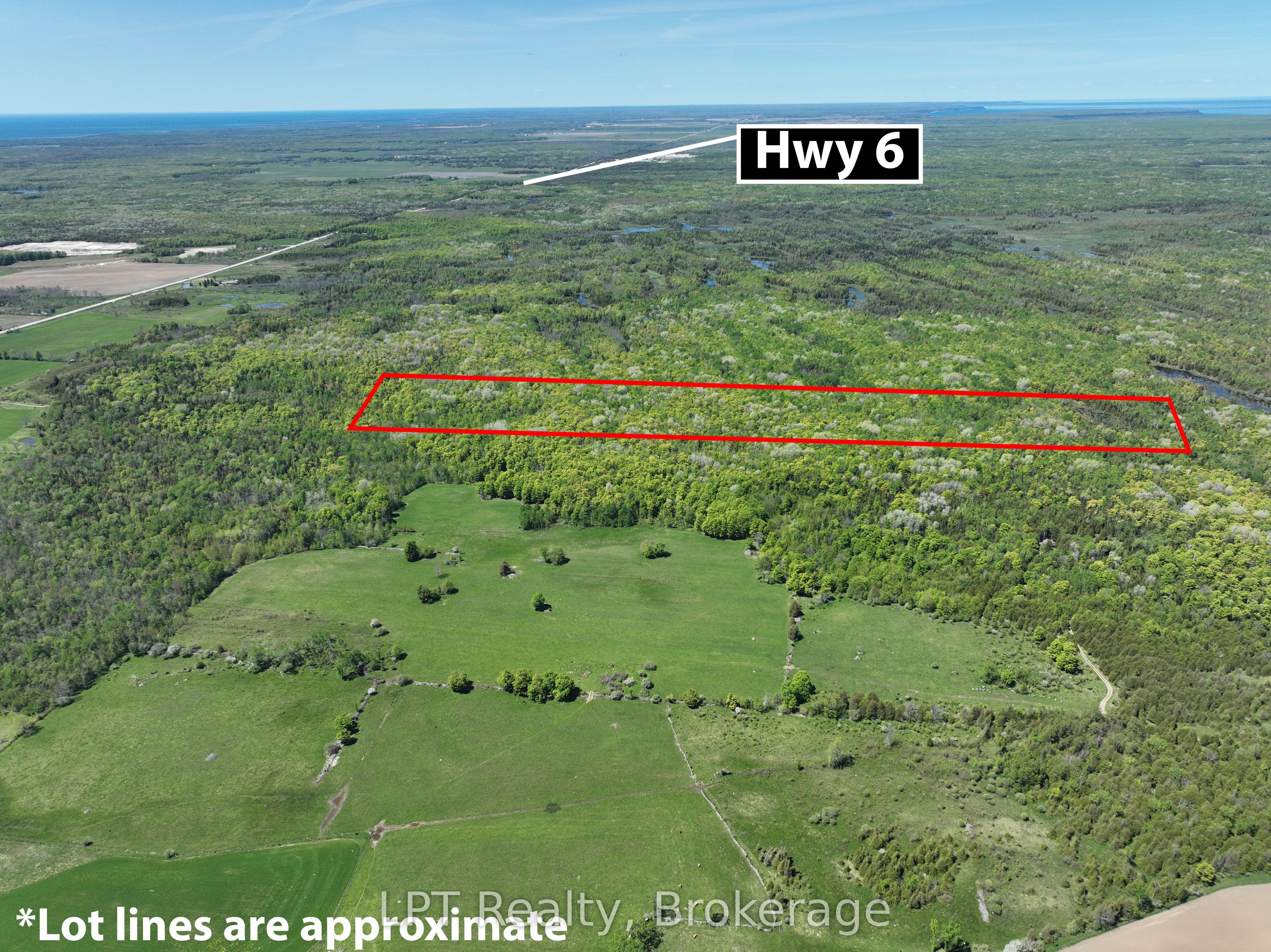 101 Log Cabin Lane Property Photo 3