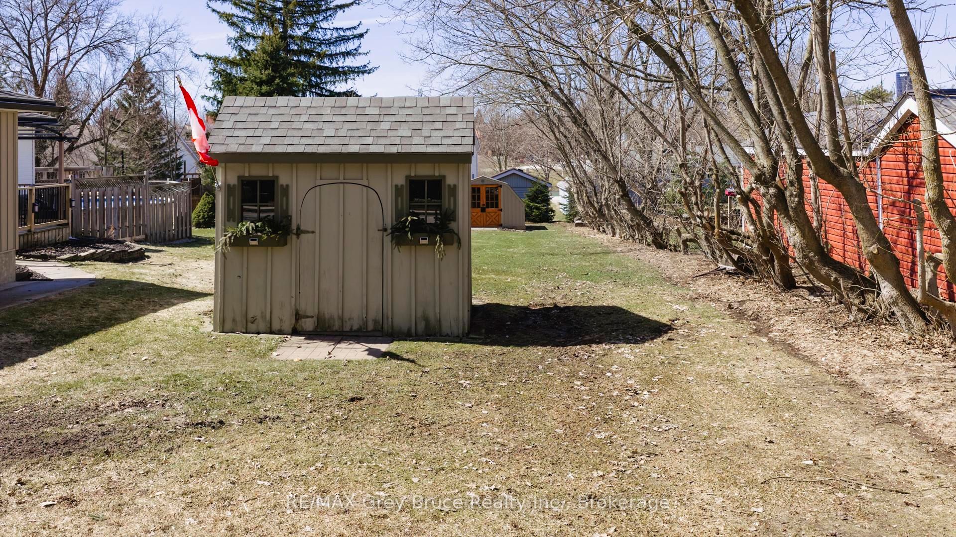 138 Main Street Property Photo 6