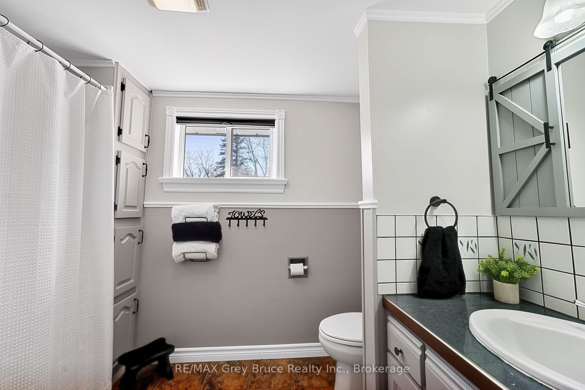 138 Main Street Property Photo 31