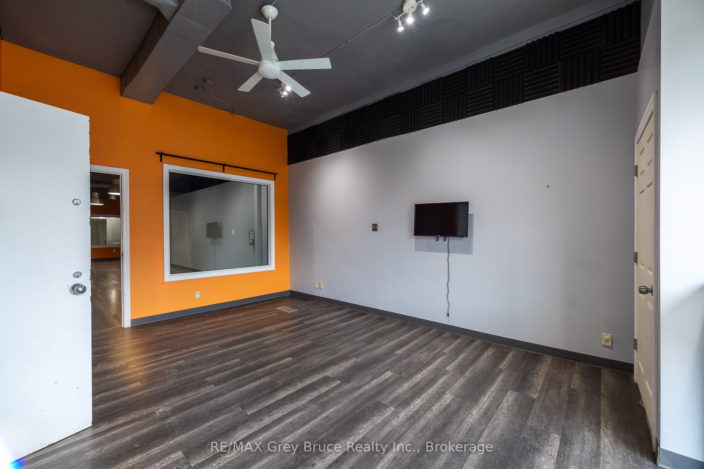 827 2nd Avenue E Property Photo 7