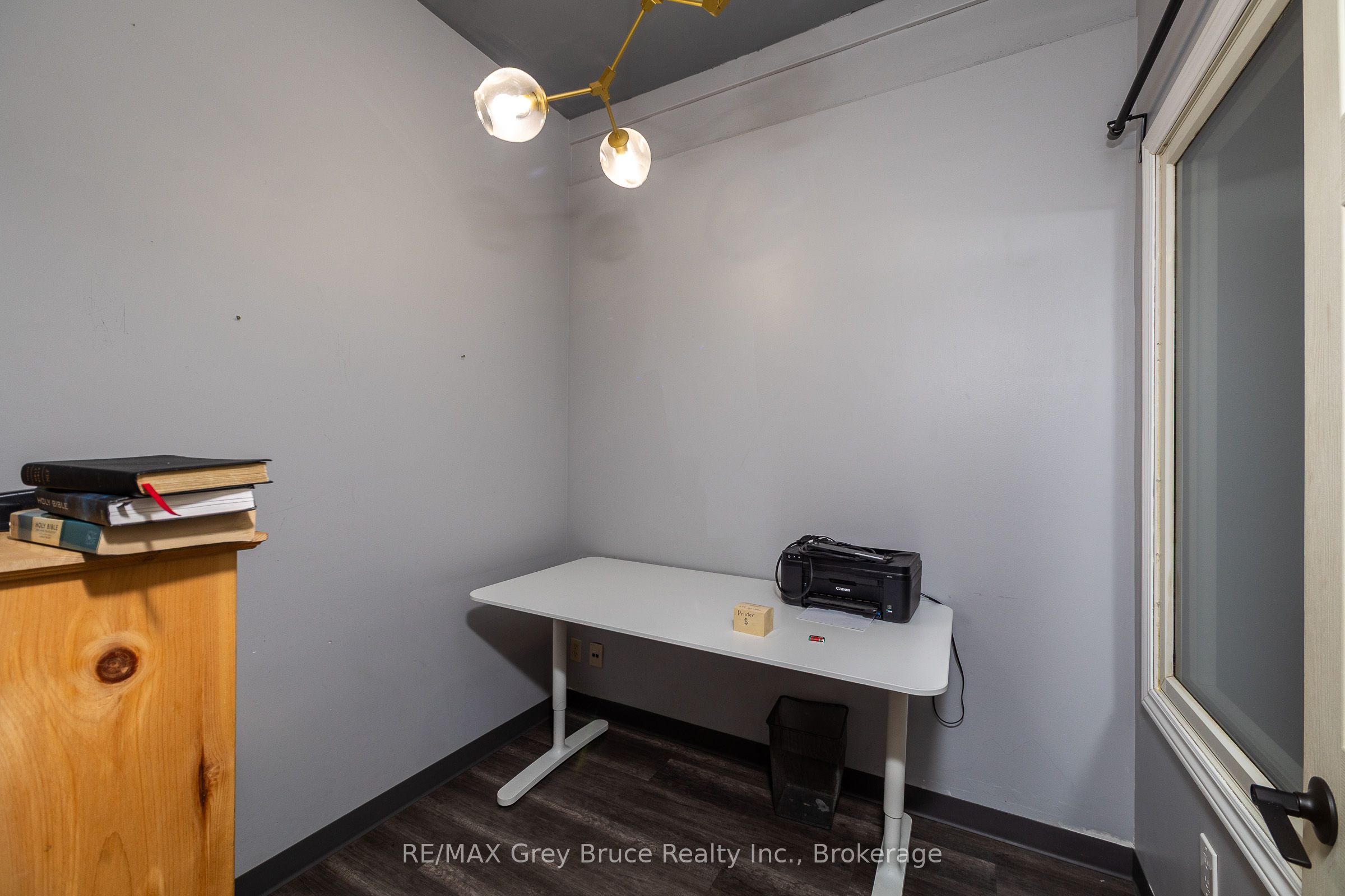 827 2nd Avenue E Property Photo 12