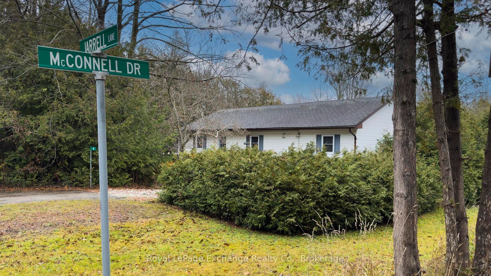 4 Jarrell Lane N Property Photo 1