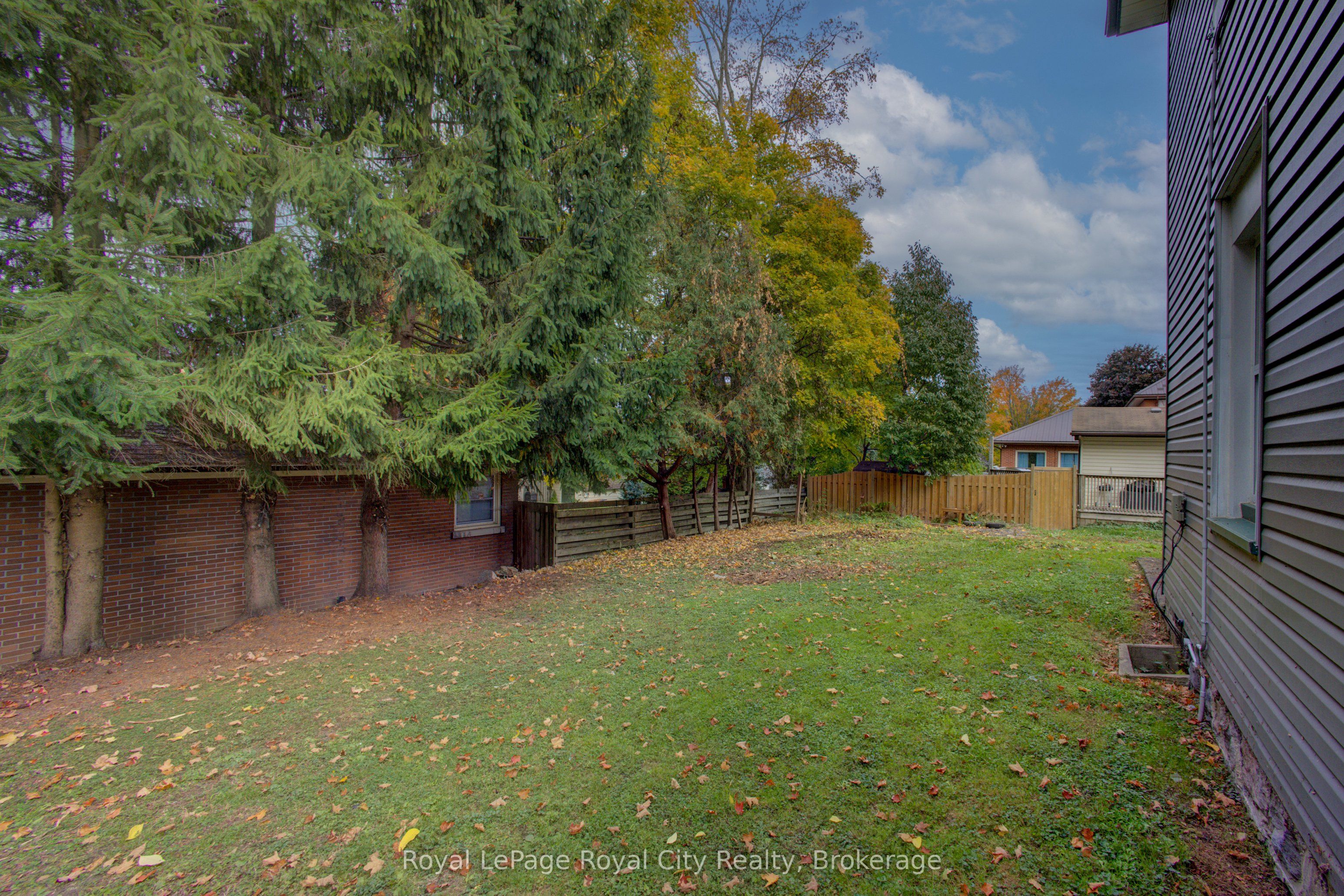 103 Patrick Street E Property Photo 12