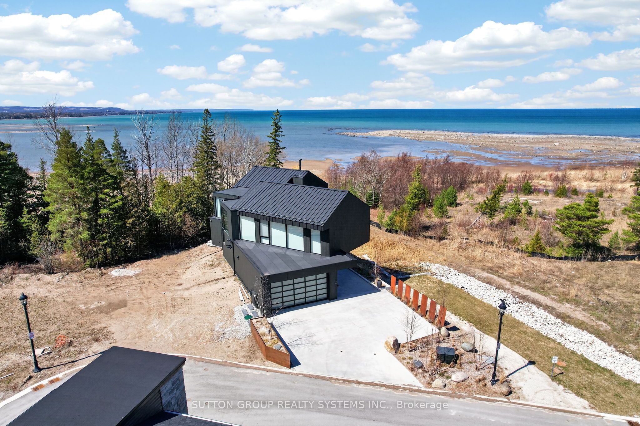 120 Sebastian Street Property Photo 3