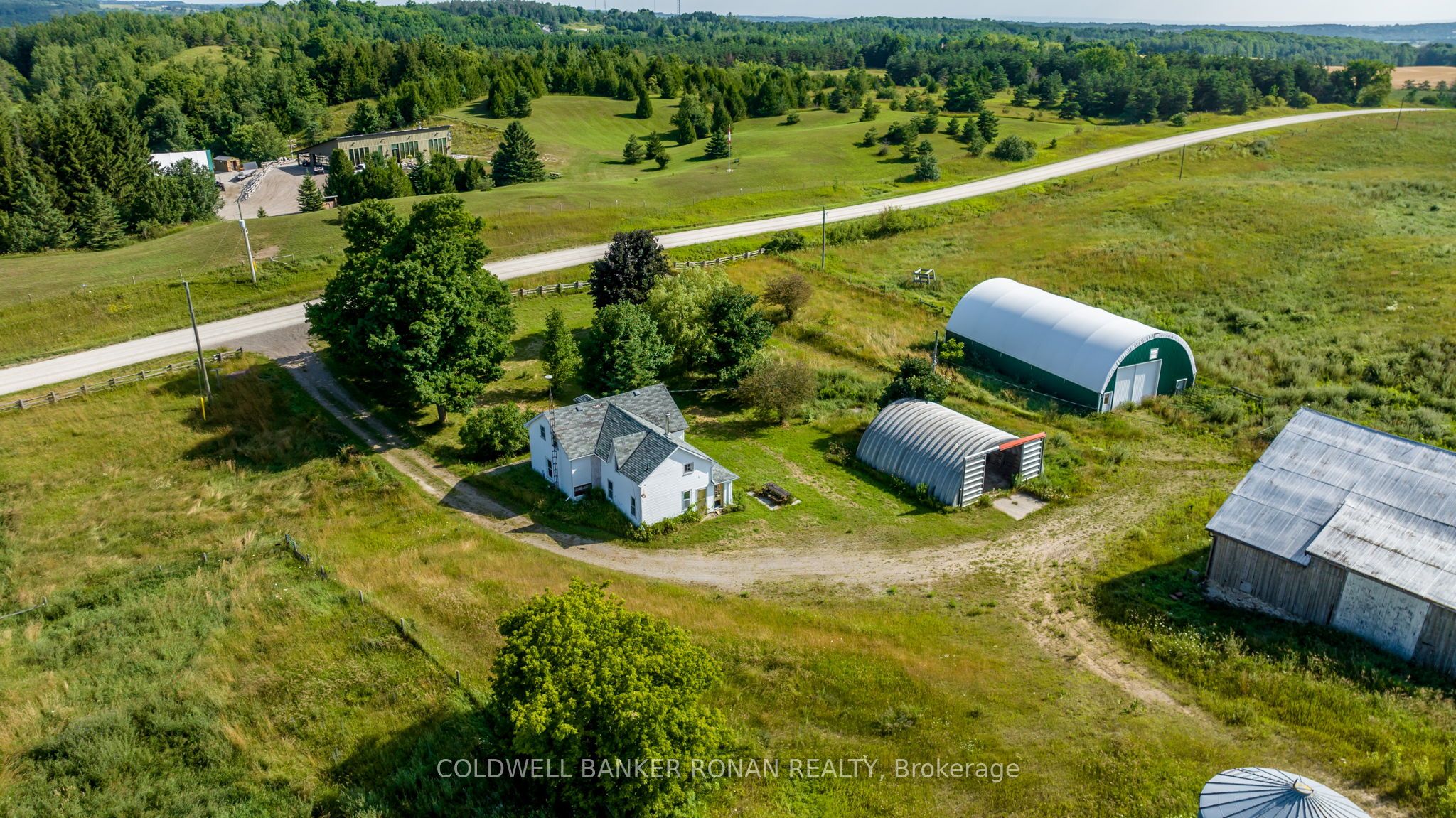 486356 30 Side Road Property Photo 14
